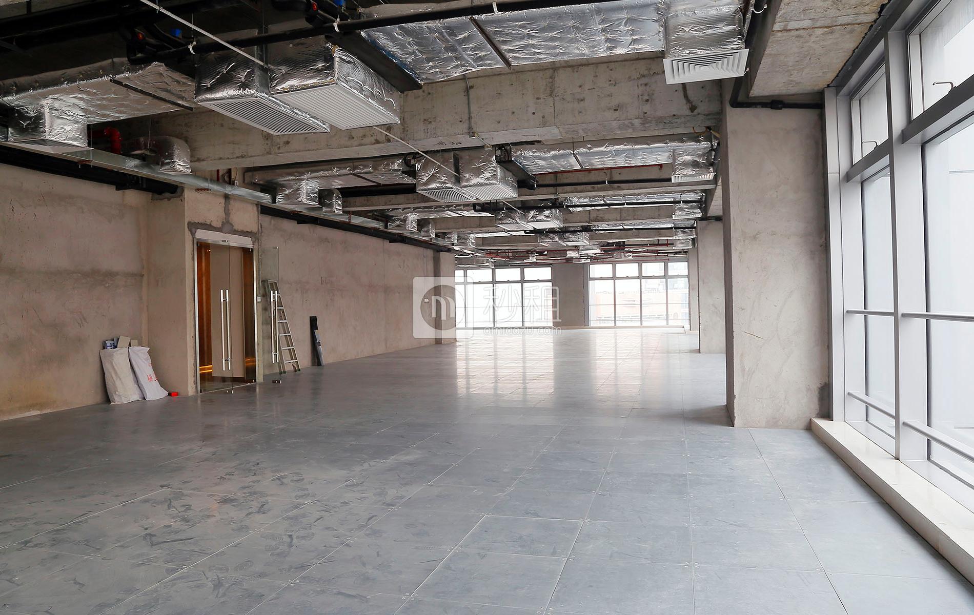 丽丰中心写字楼出租1772平米简装办公室140元/m².月