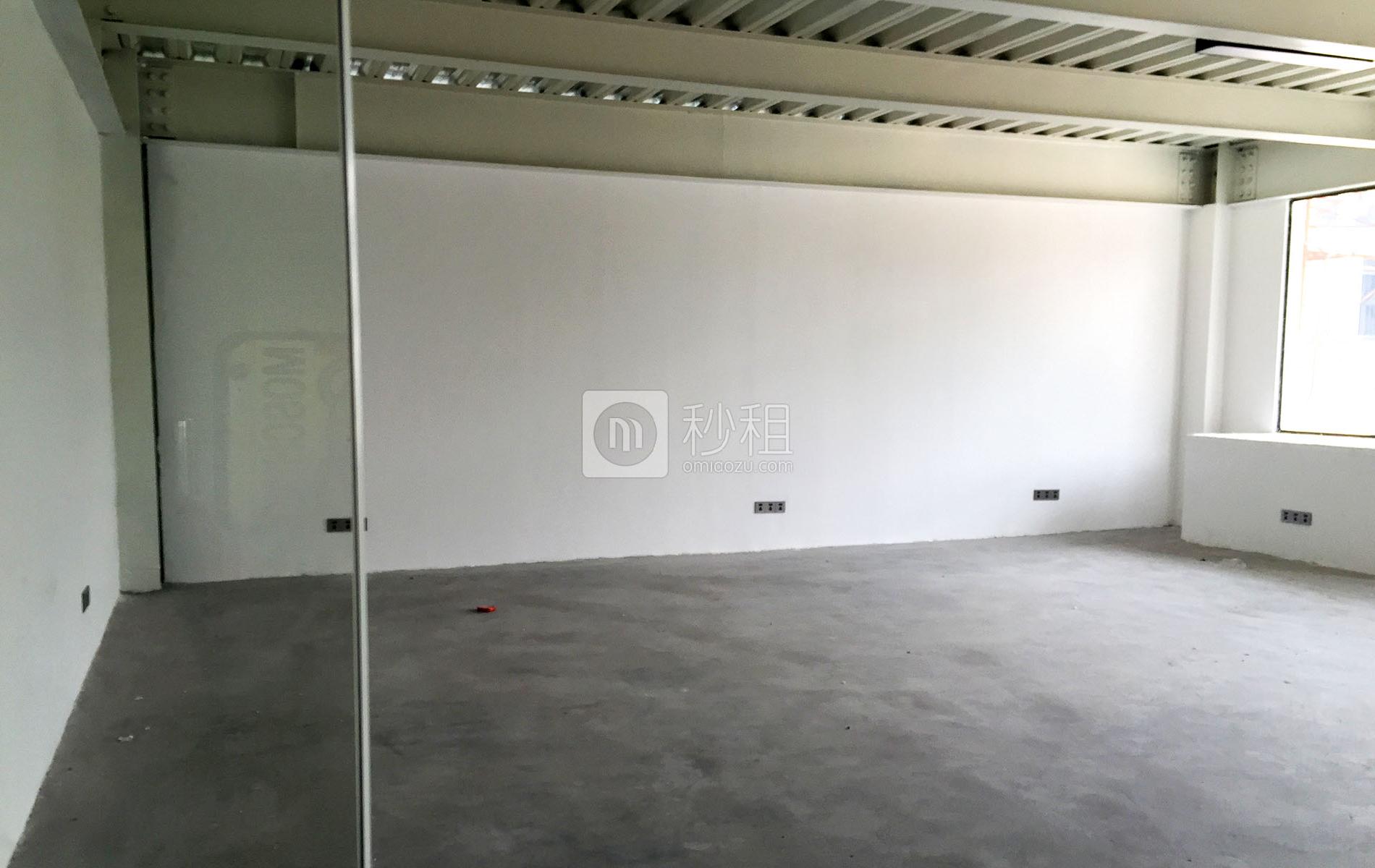 渔珠创客E-PARK写字楼出租100平米毛坯办公室65元/m².月