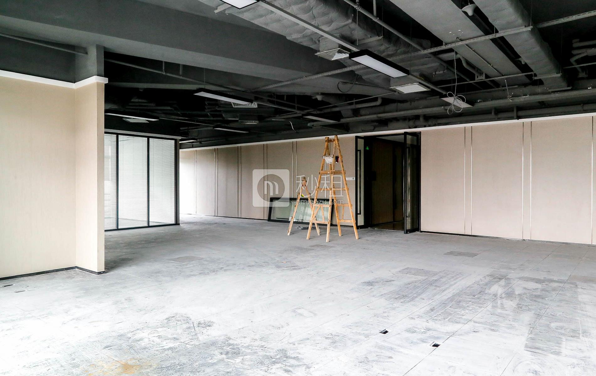 深圳国际创新中心（福田科技广场）写字楼出租390平米豪装办公室260元/m².月