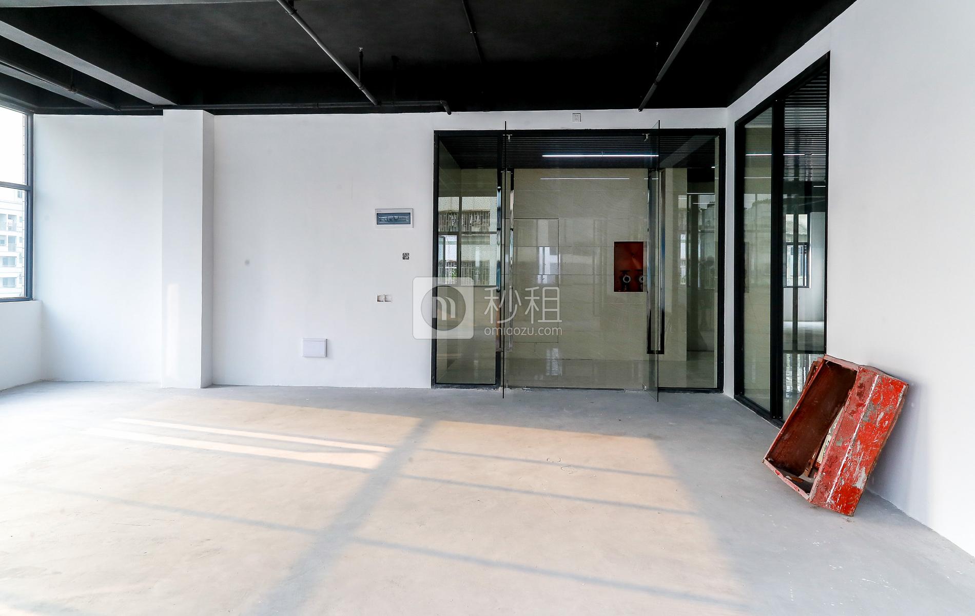 莲塘第一工业区写字楼出租123平米简装办公室50元/m².月