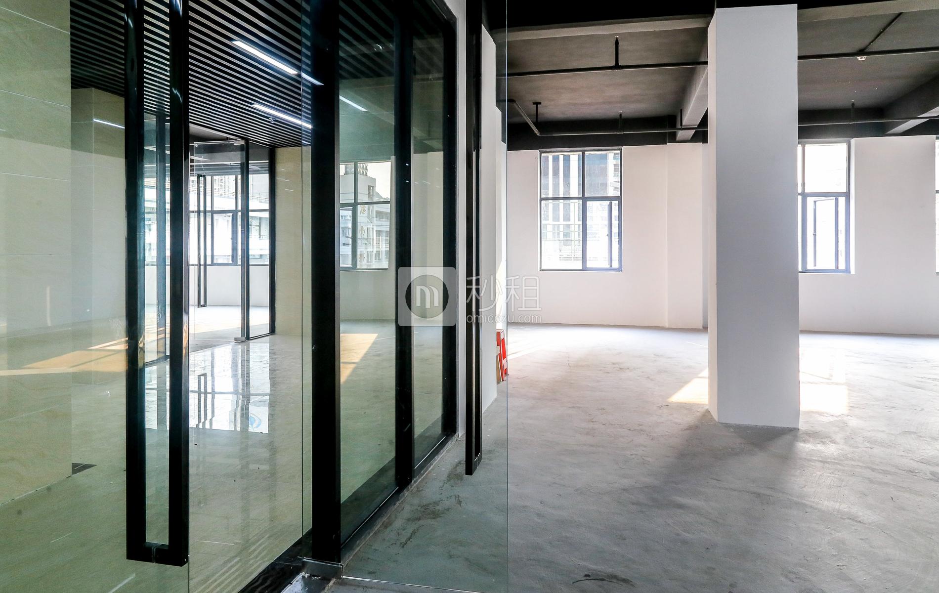 莲塘第一工业区写字楼出租172平米简装办公室50元/m².月