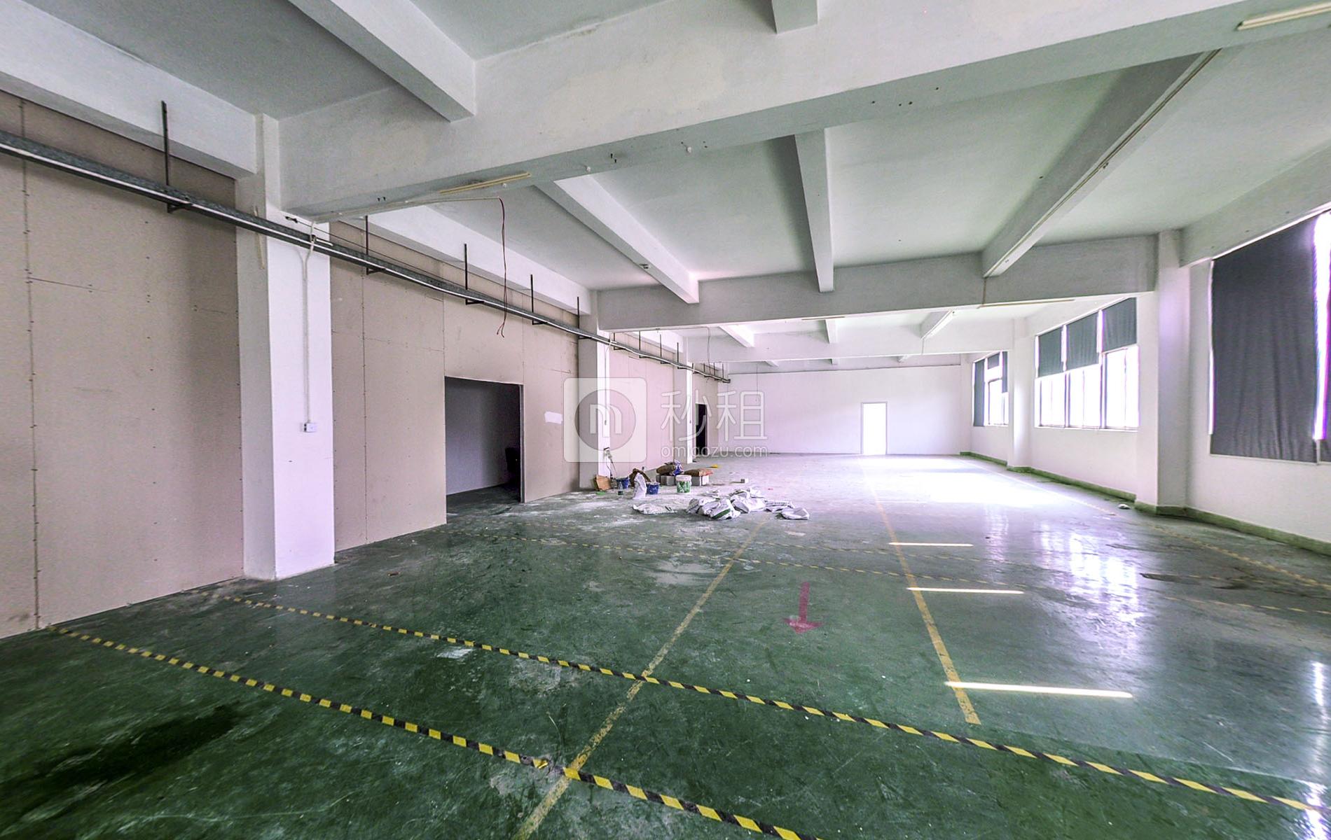 卫东龙工业区写字楼出租680平米简装办公室25元/m².月