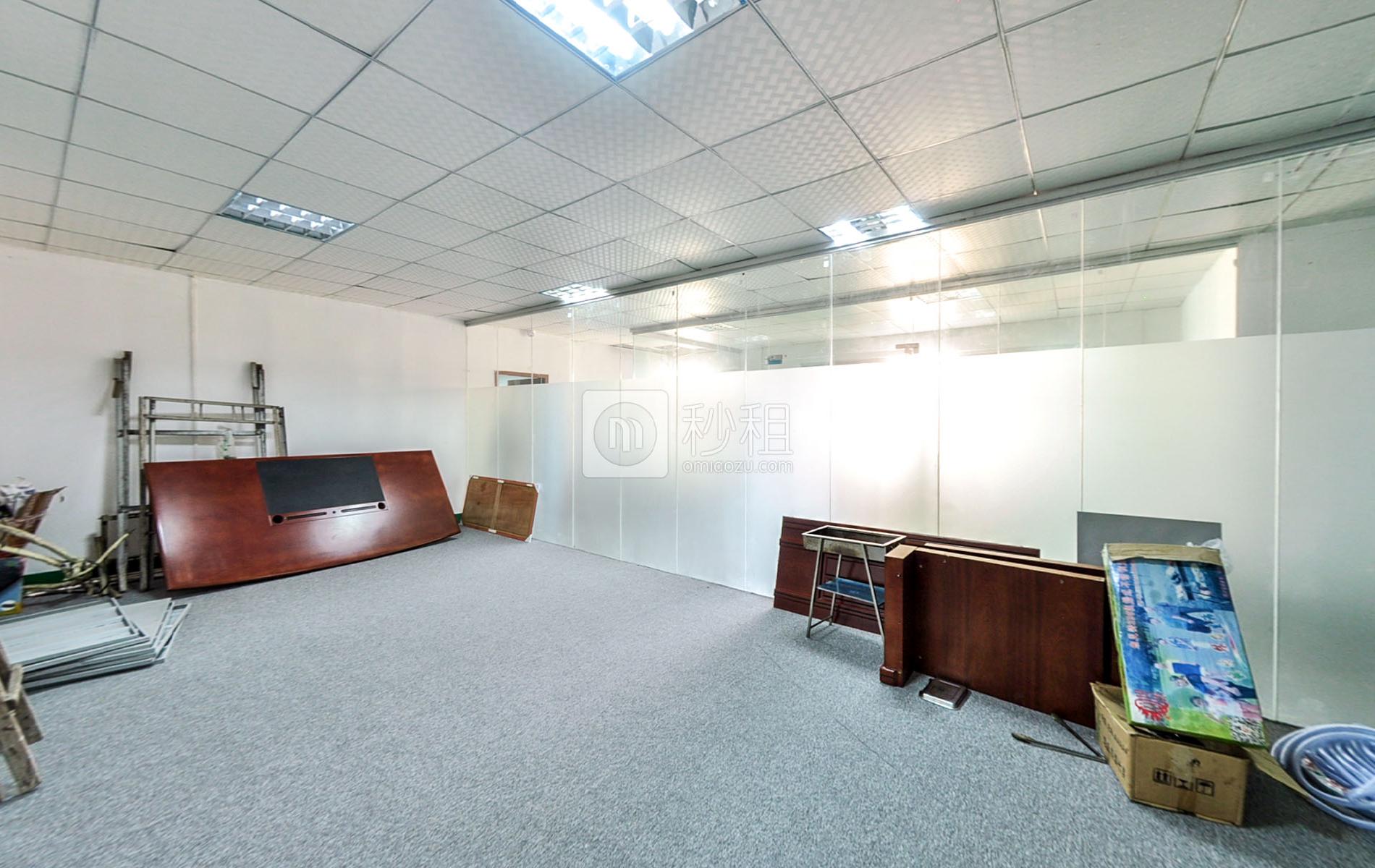 润臻商务楼 写字楼出租70平米简装办公室42元/m².月