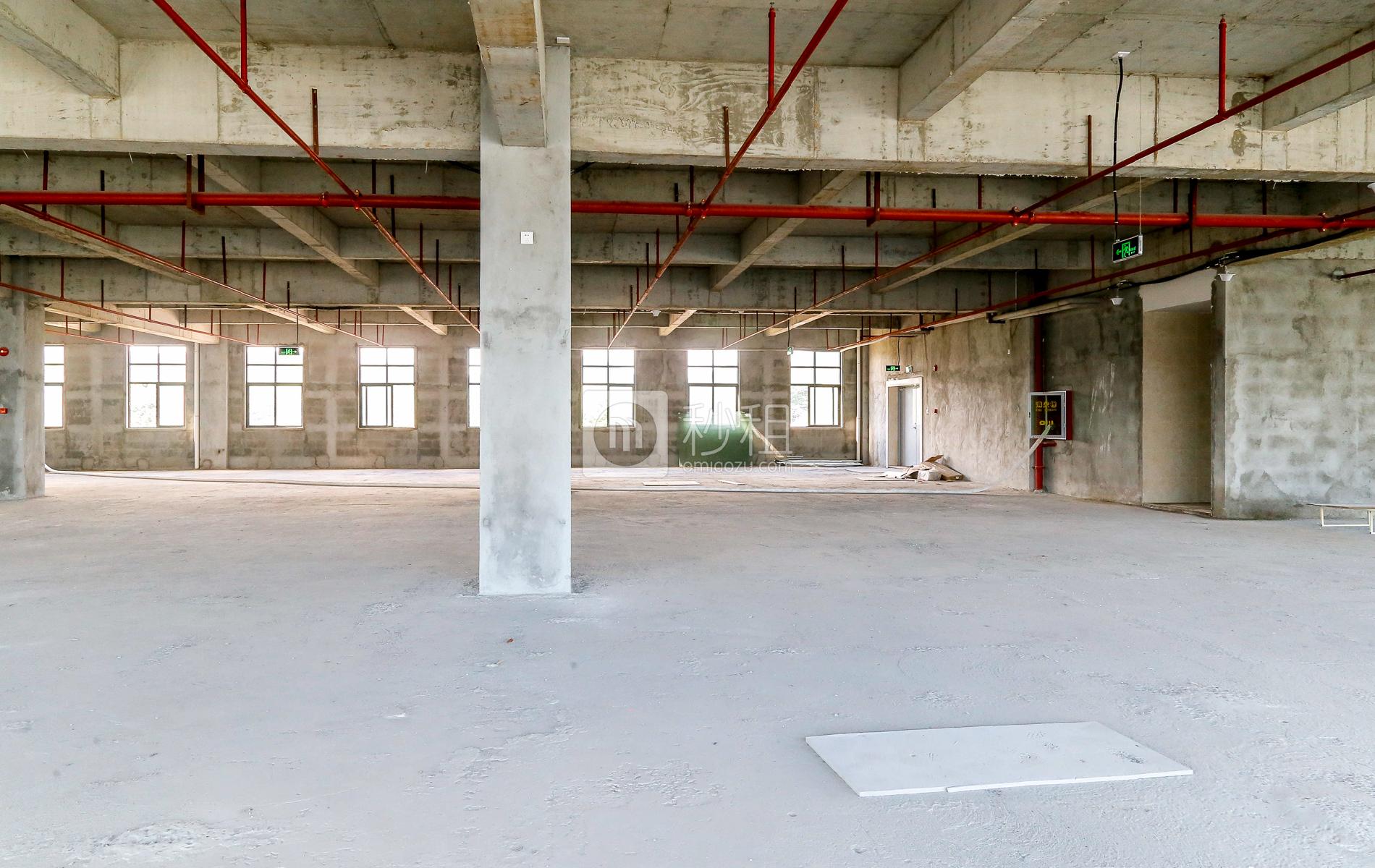 爱特爱创意产业园	写字楼出租164平米毛坯办公室46元/m².月