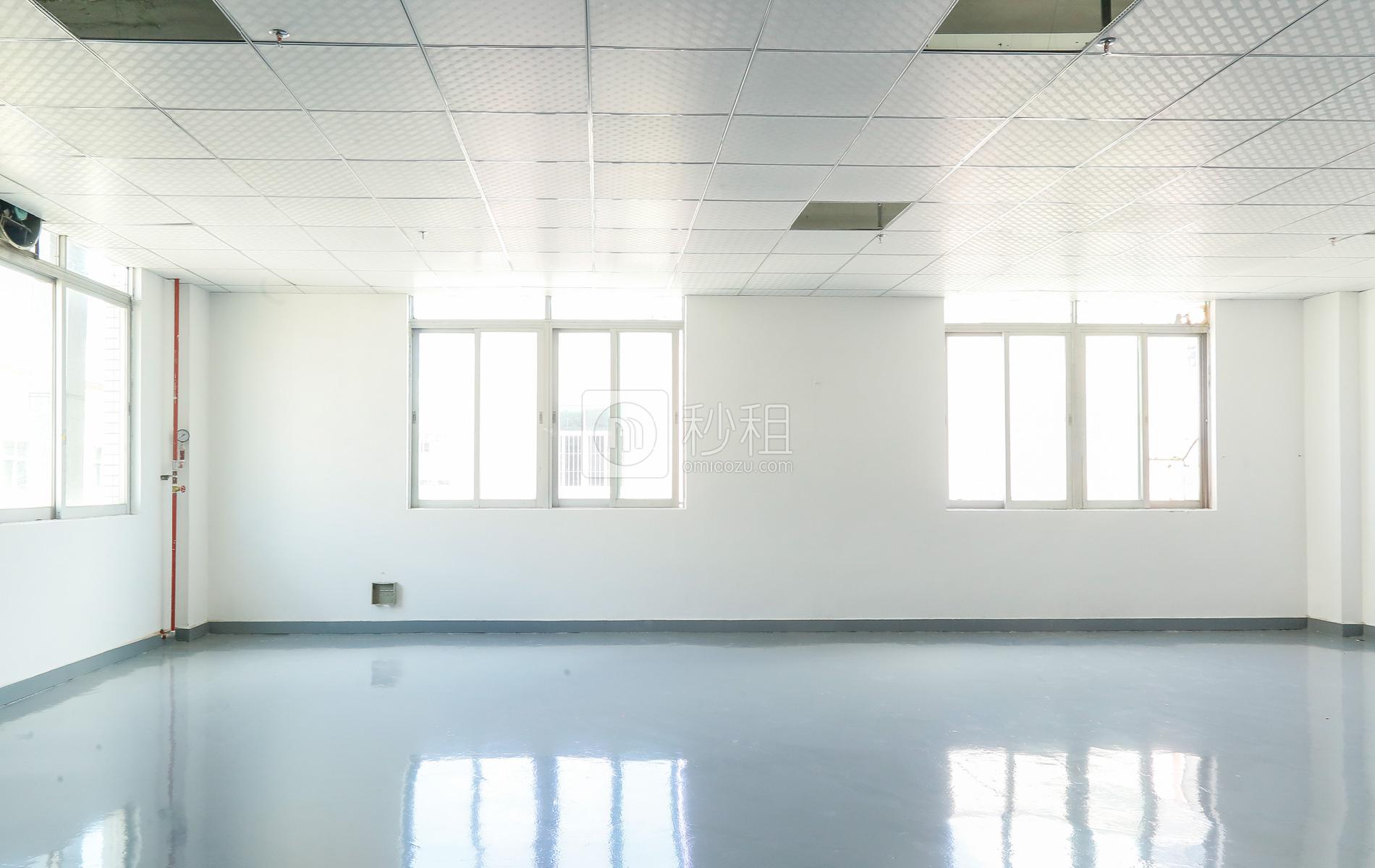 德泰科技工业园	写字楼出租188平米简装办公室35元/m².月