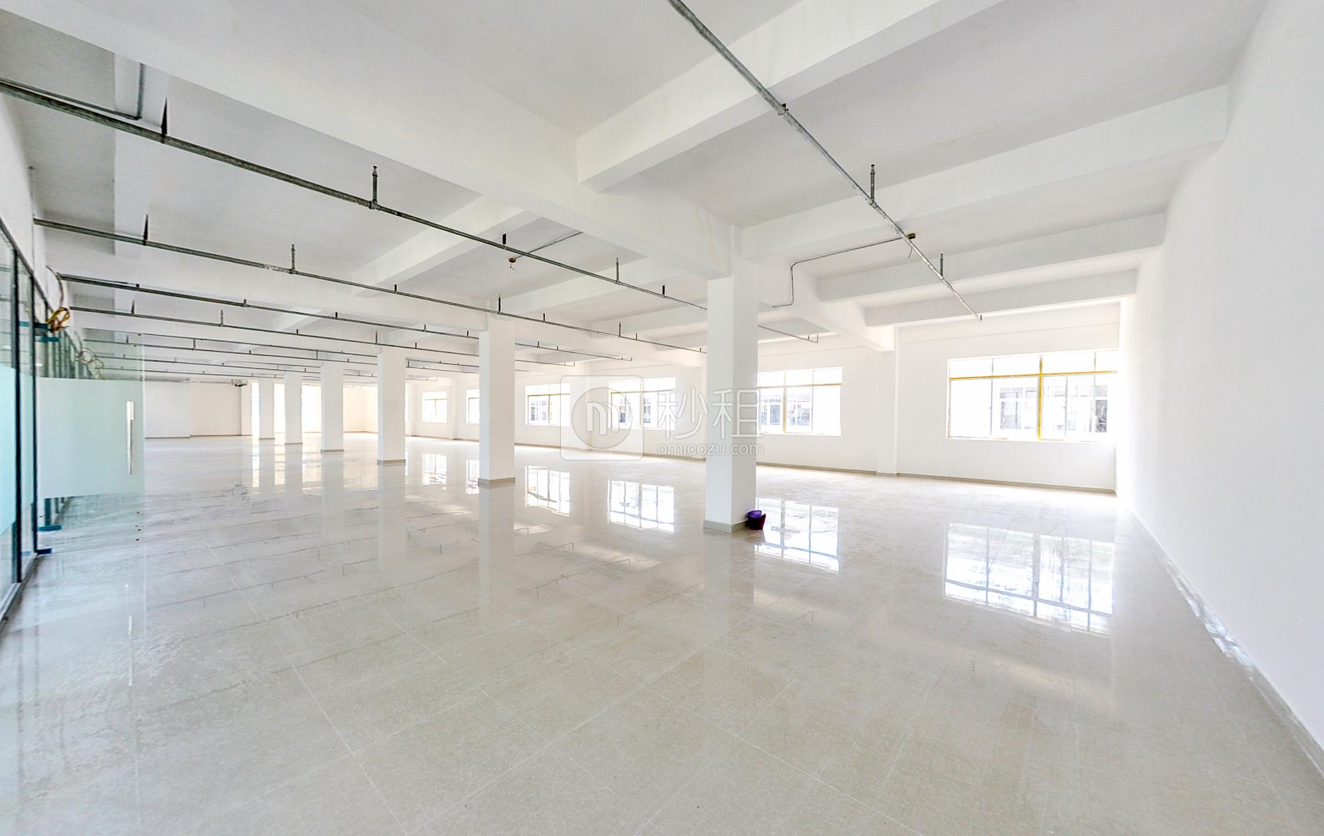 银华大厦写字楼出租184平米简装办公室60元/m².月