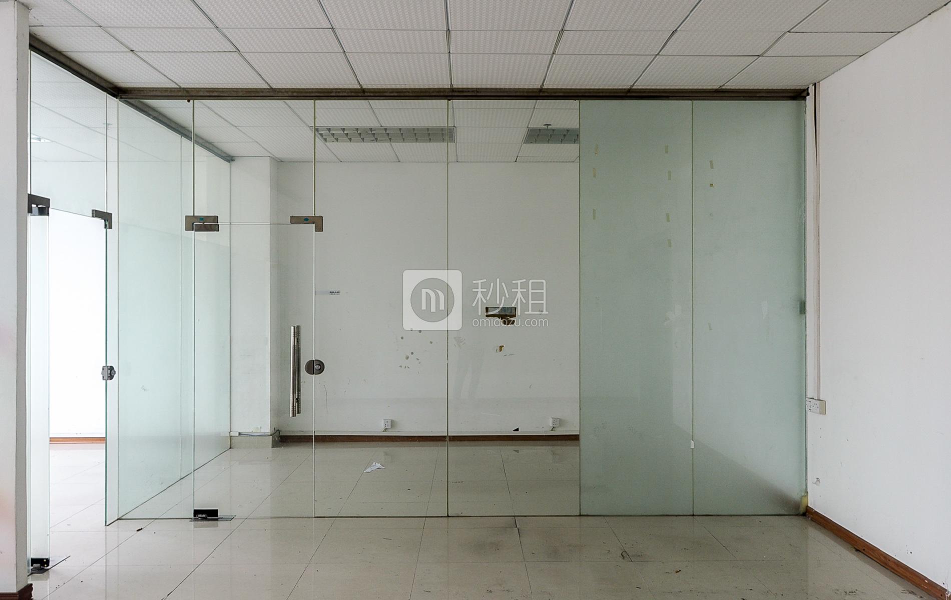 天平商业广场写字楼出租93平米简装办公室67元/m².月