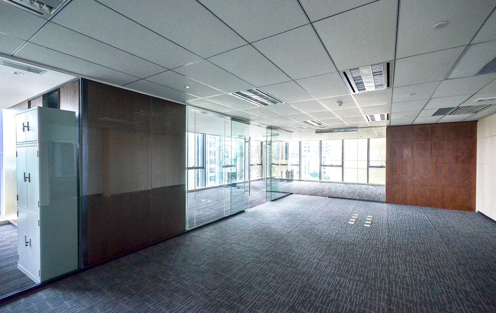 广物中心写字楼出租1500平米简装办公室170元/m².月