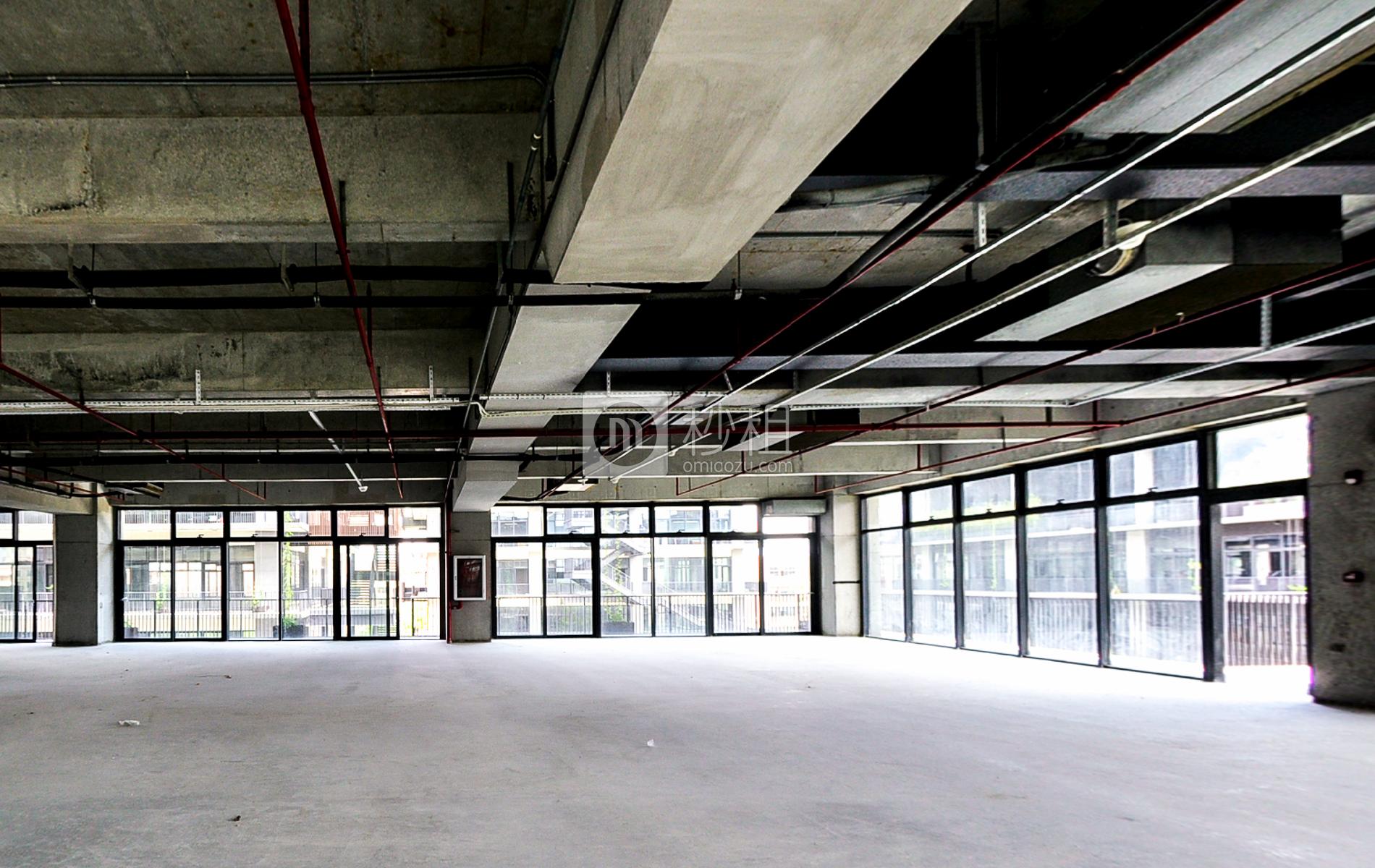 泰华梧桐岛写字楼出租939平米毛坯办公室65元/m².月