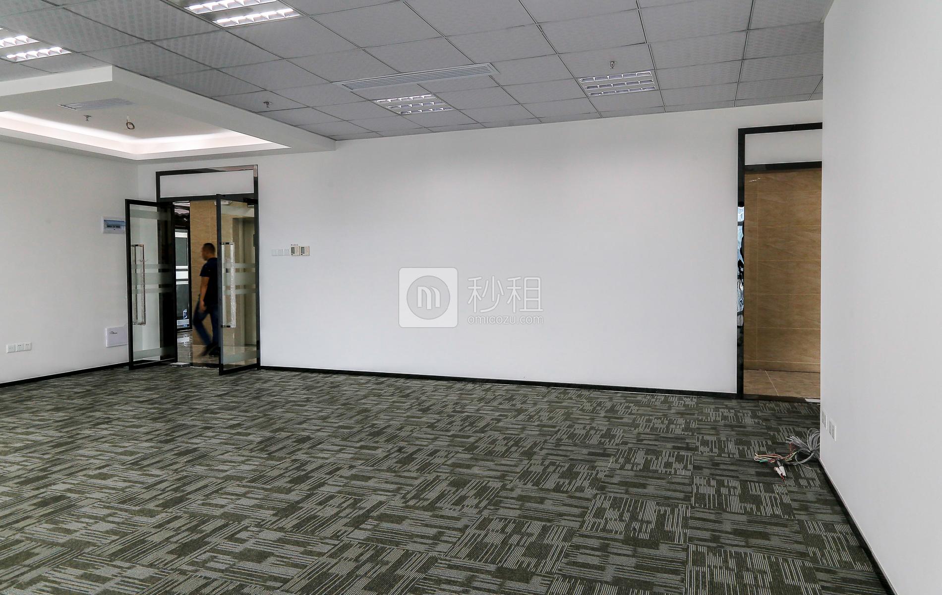 特发信息科技大厦写字楼出租200平米精装办公室110元/m².月