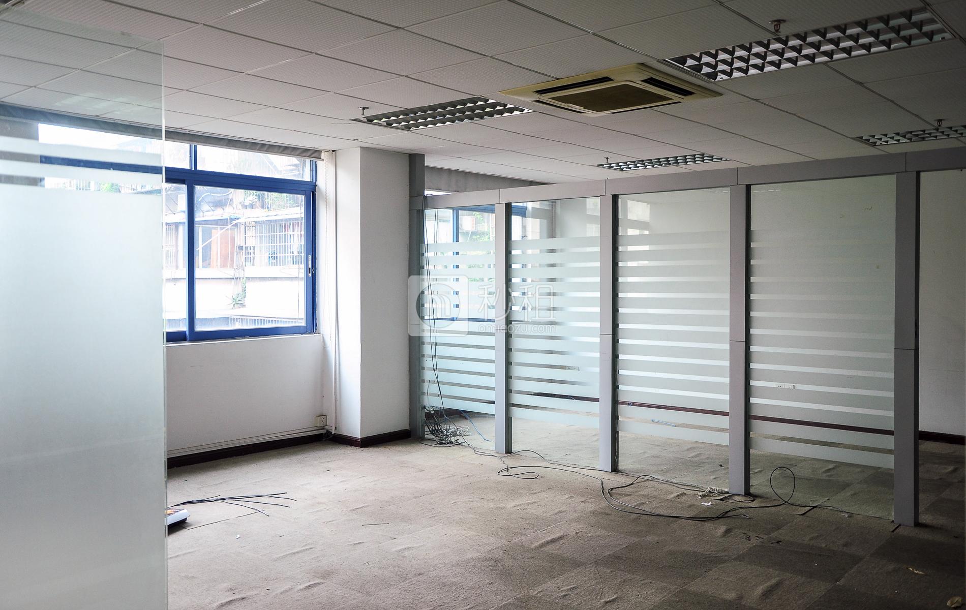 IDC创新科技园写字楼出租76平米简装办公室75元/m².月