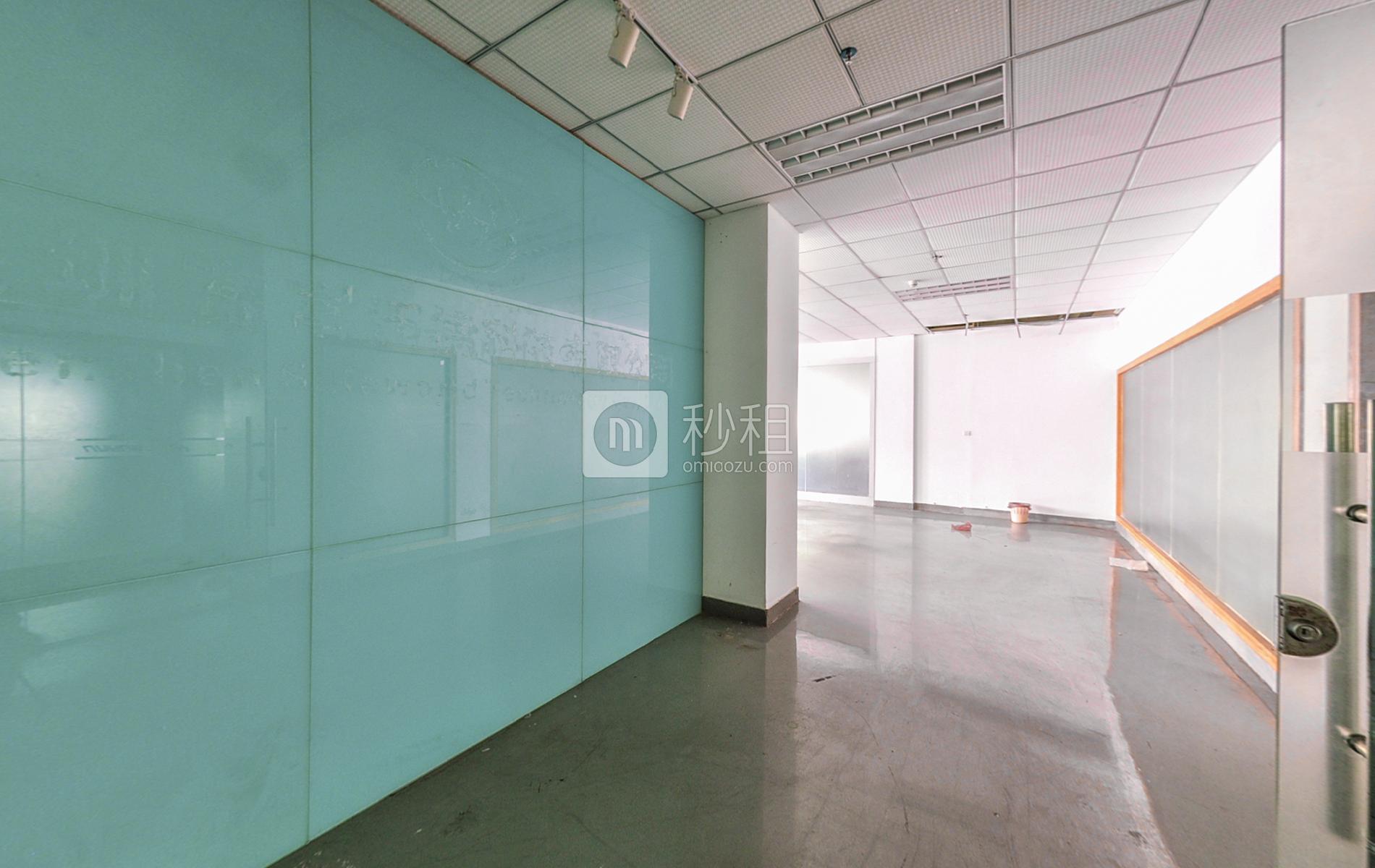 广兴源宝安互联网产业基地A区写字楼出租700平米精装办公室55元/m².月