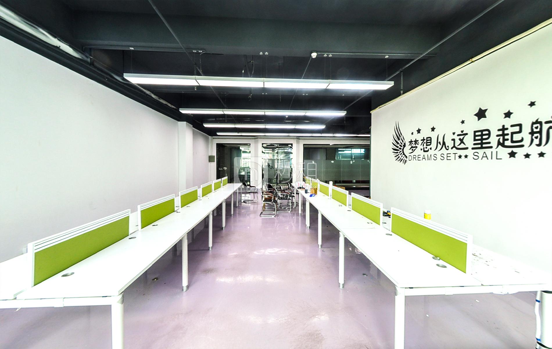 广兴源互联网创意园写字楼出租237平米精装办公室70元/m².月