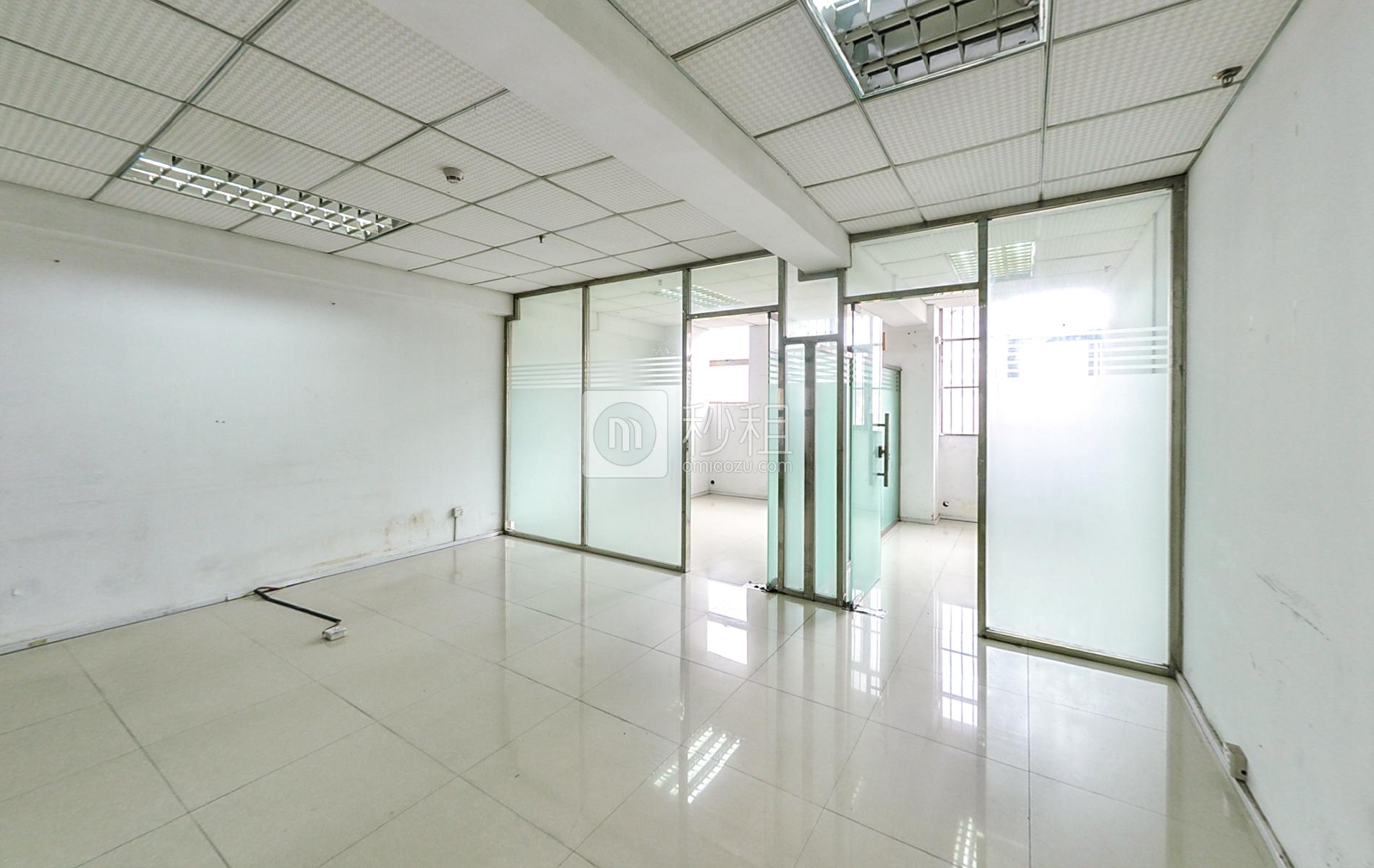 华盛辉商业大厦写字楼出租93平米精装办公室55元/m².月