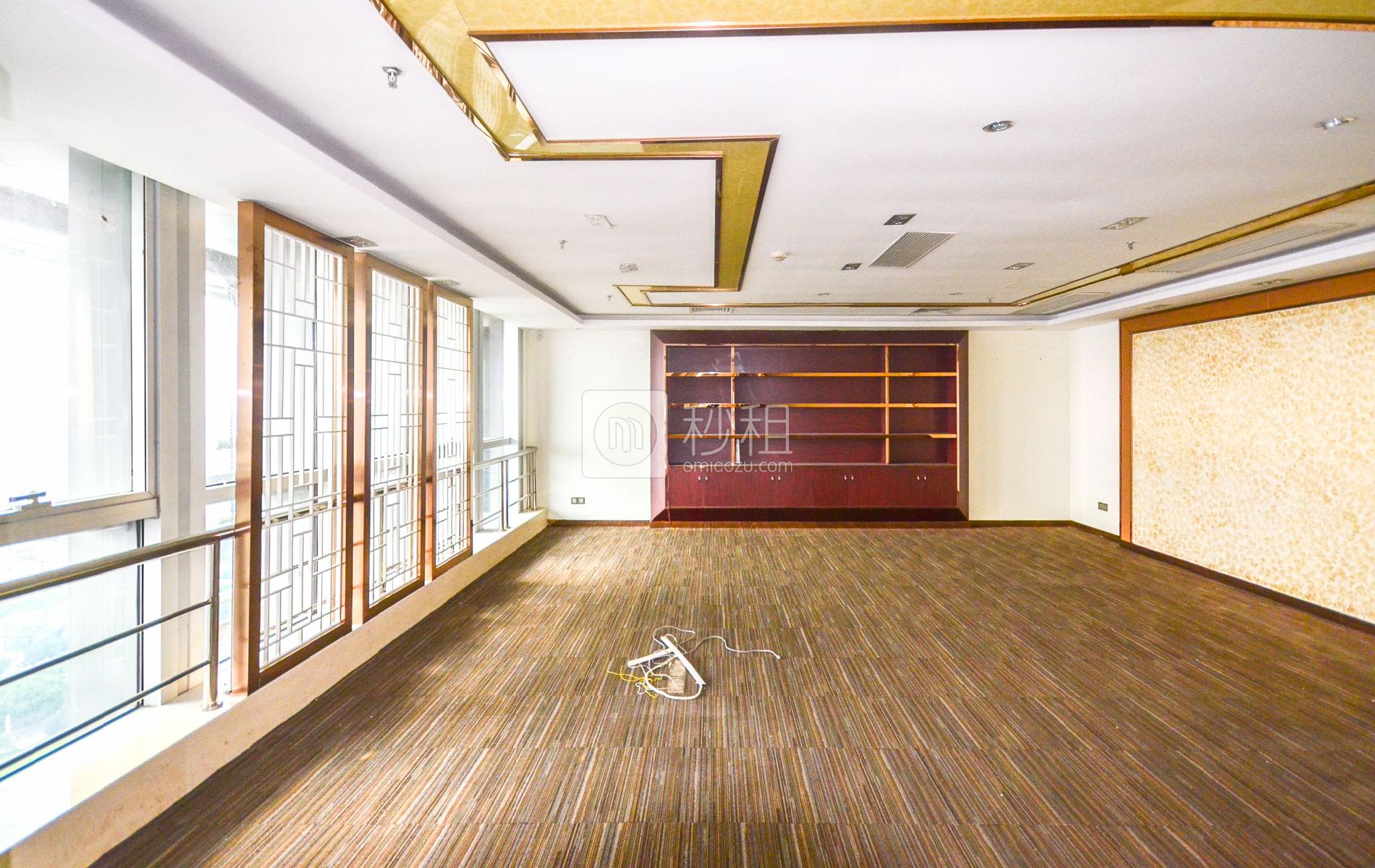珠江国际大厦写字楼出租1896平米精装办公室135元/m².月