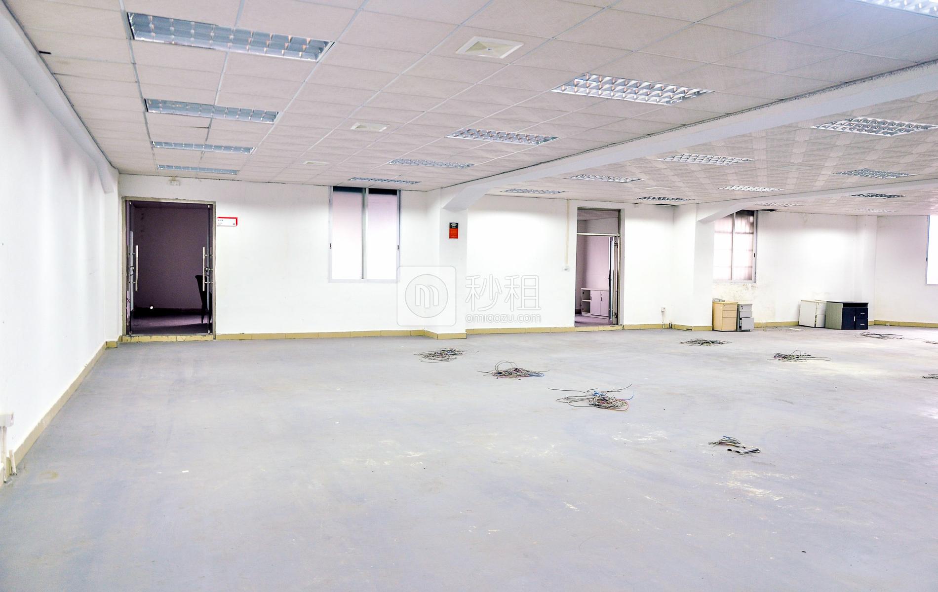广一电子商务产业园 写字楼出租620平米简装办公室90元/m².月
