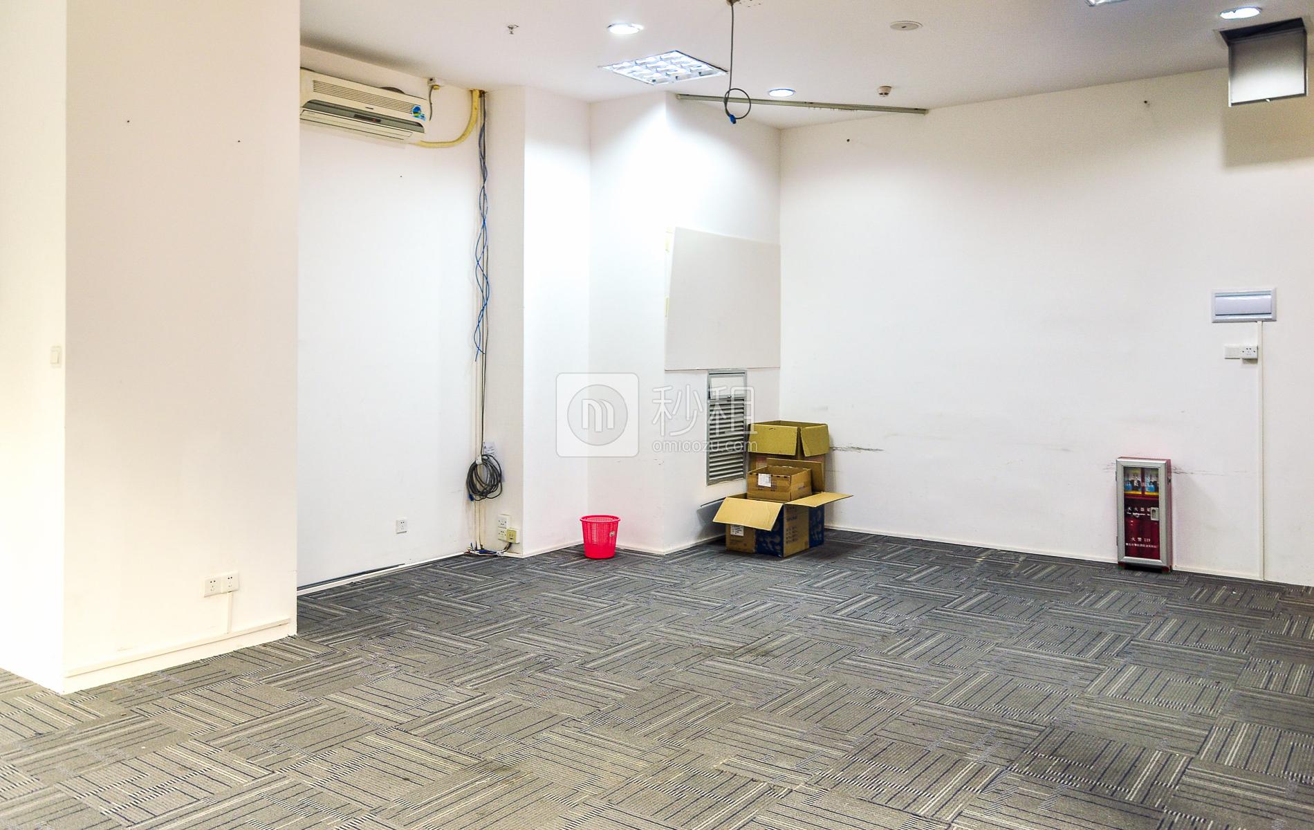 江南西玫瑰园商务港写字楼出租70平米简装办公室90元/m².月
