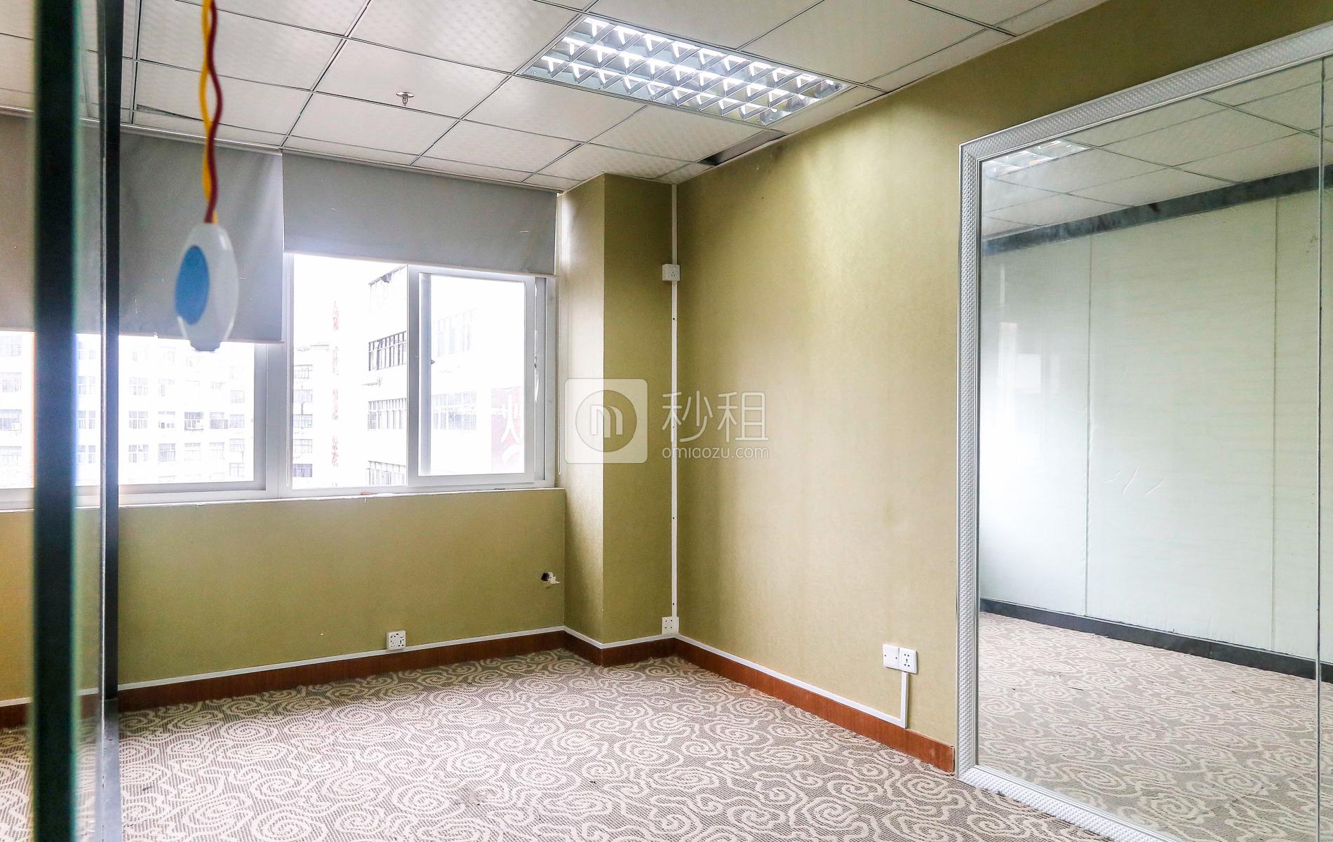 天安南油第四工业区写字楼出租235平米精装办公室70元/m².月
