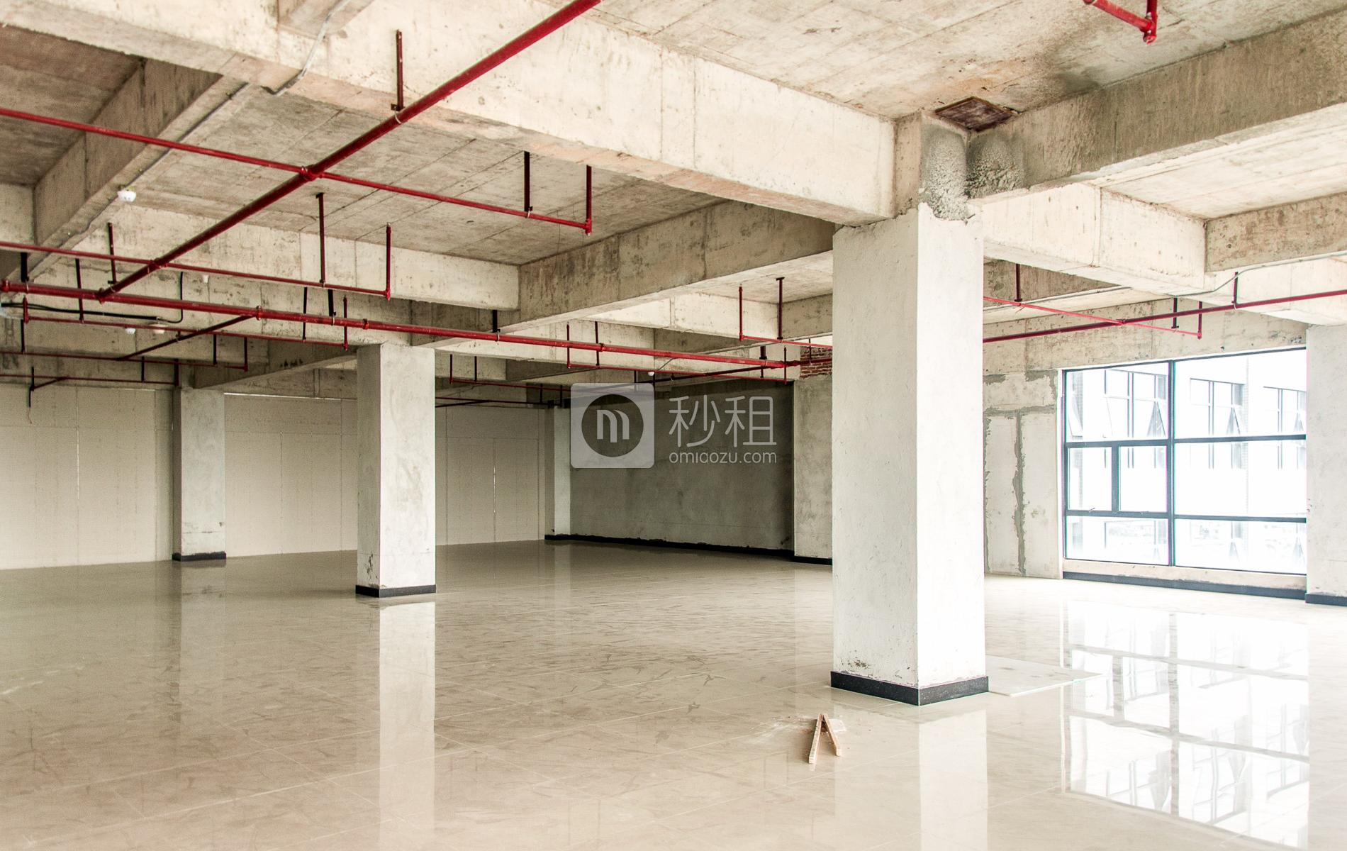 石井国际大厦写字楼出租667平米简装办公室38元/m².月