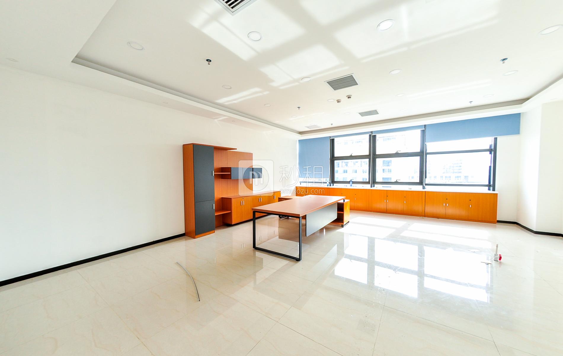富基PARK国际大厦写字楼出租670平米精装办公室98元/m².月
