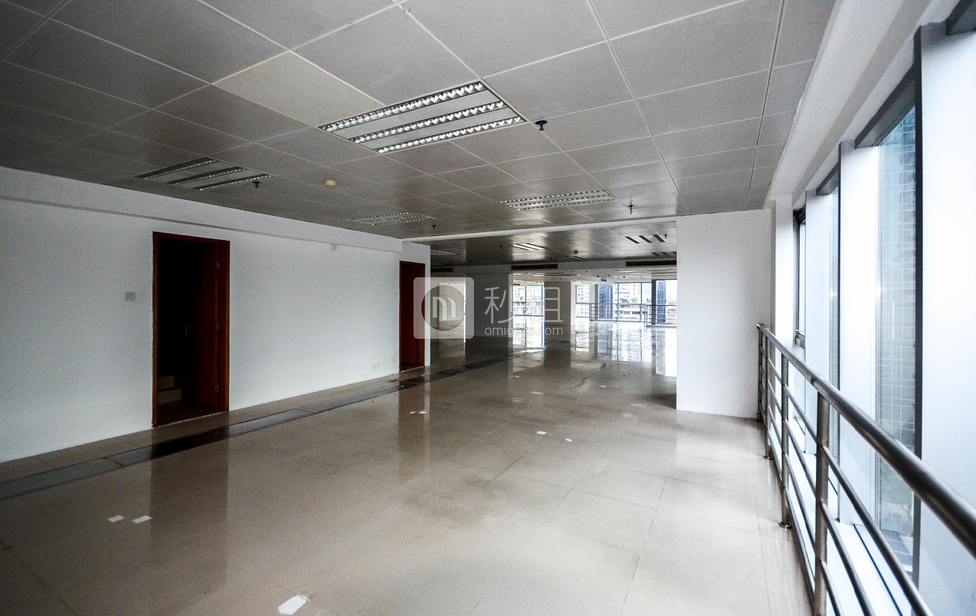 东照大厦写字楼出租2416平米简装办公室95元/m².月