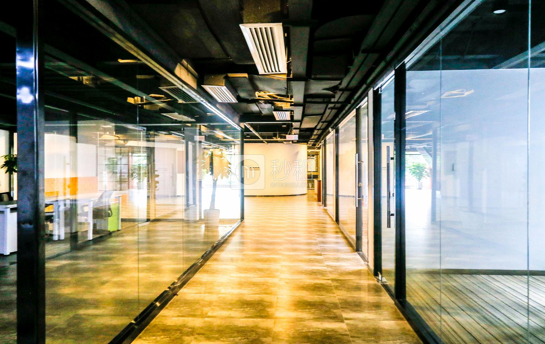 展滔科技大厦-渡创空间写字楼出租300平米精装办公室100元/m².月