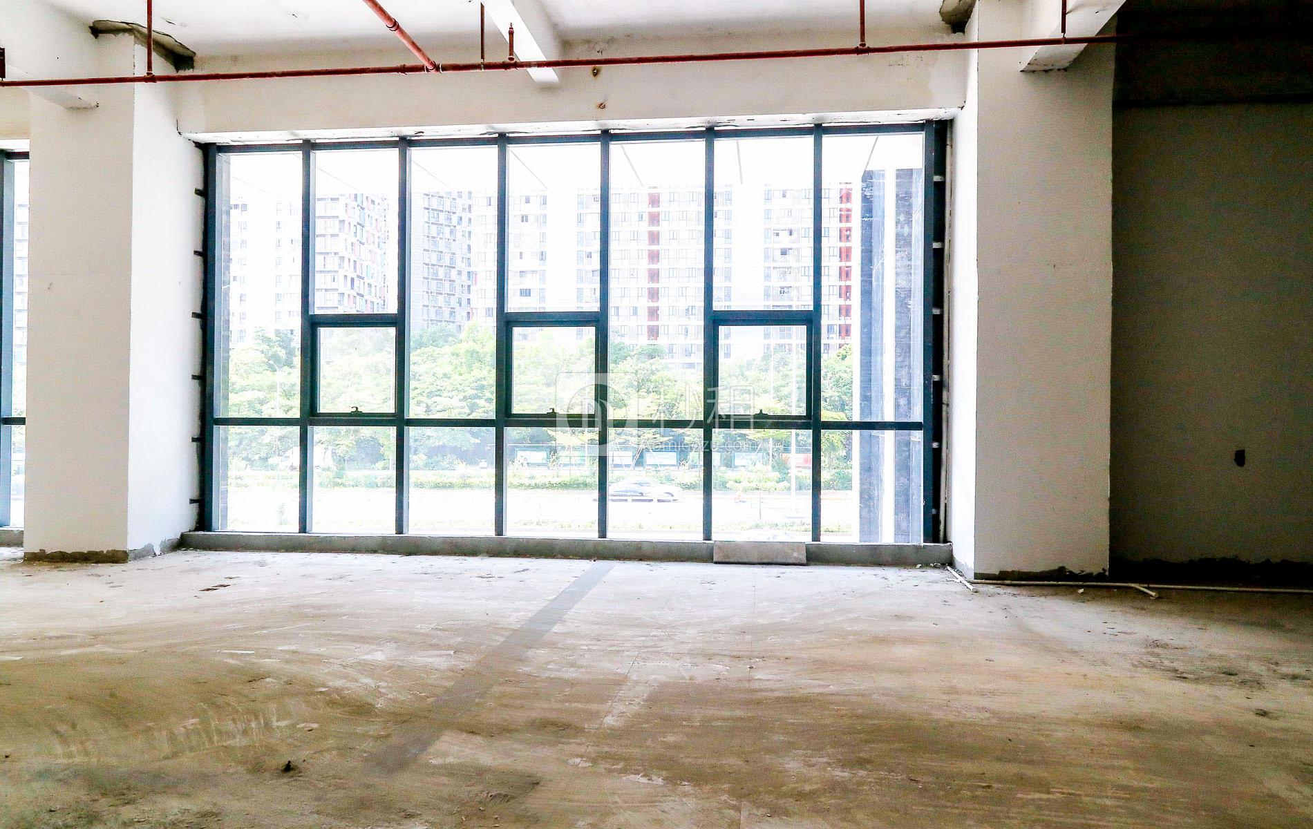 智慧谷创新园	写字楼出租3000平米毛坯办公室85元/m².月