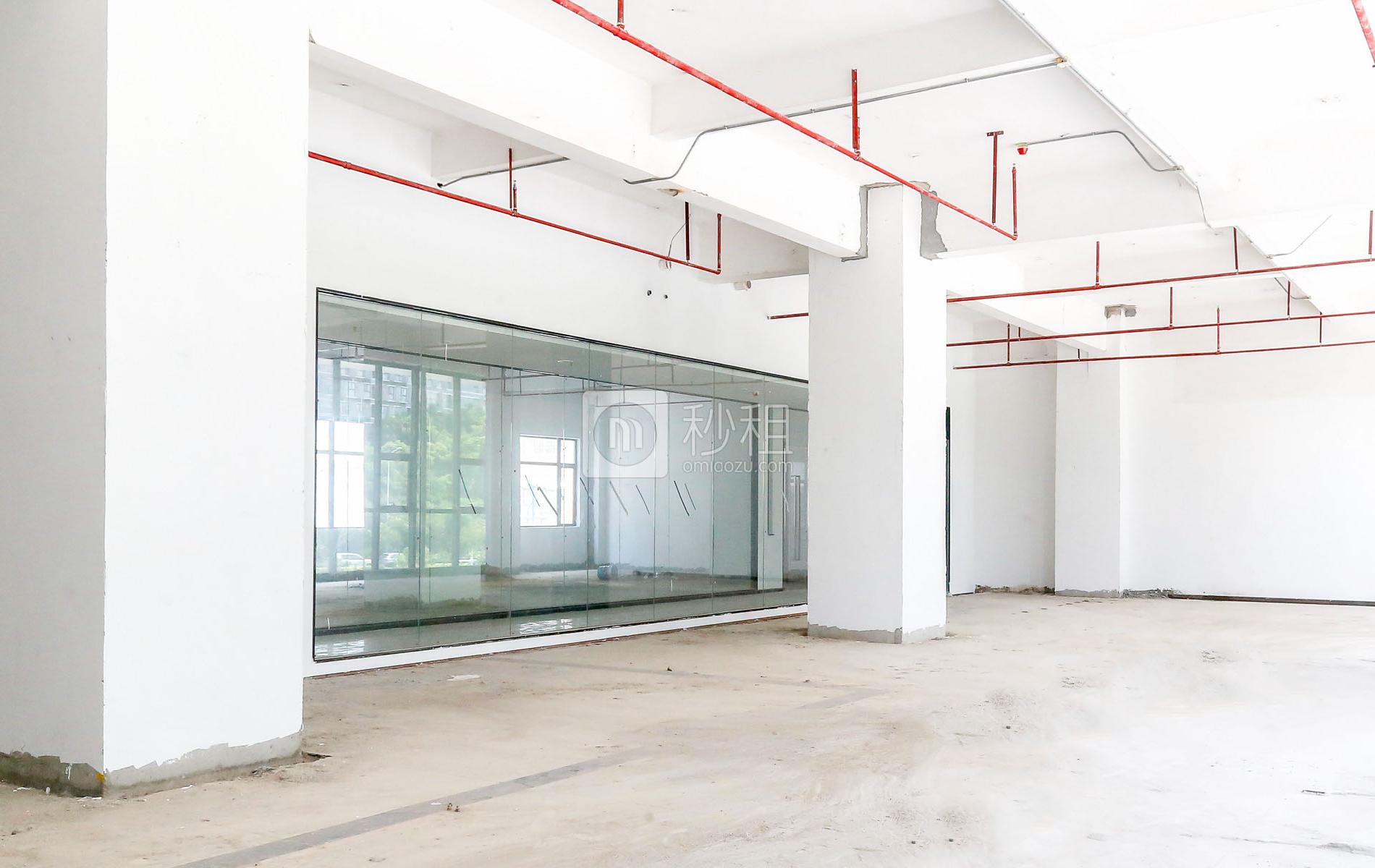 智慧谷创新园	写字楼出租3000平米毛坯办公室85元/m².月