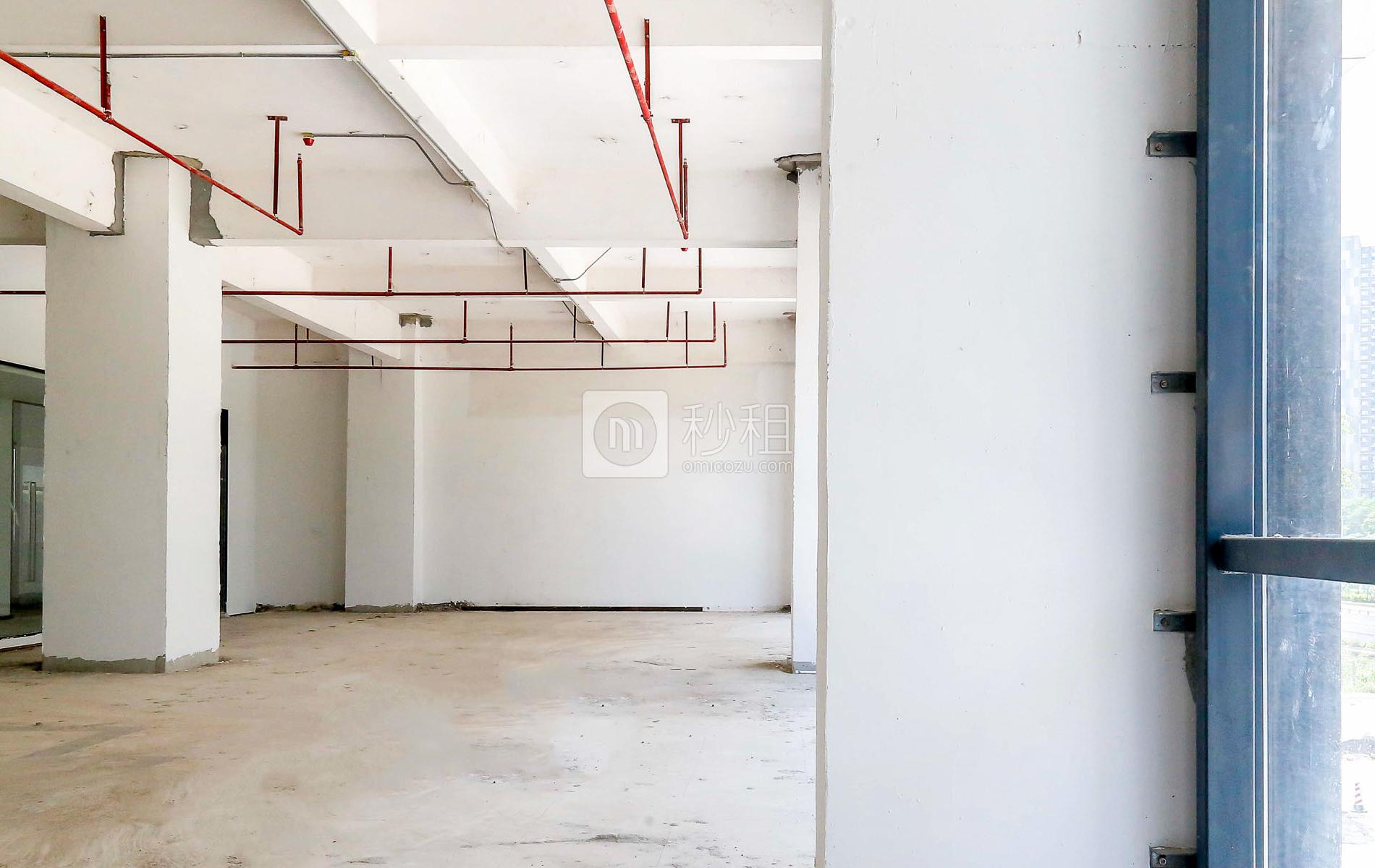 智慧谷创新园	写字楼出租184平米毛坯办公室85元/m².月