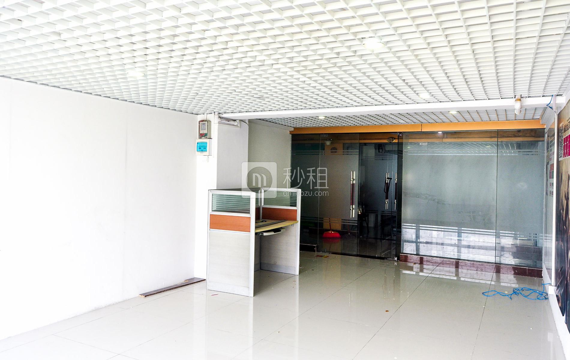 银丰电子商务大厦写字楼出租73平米简装办公室43元/m².月