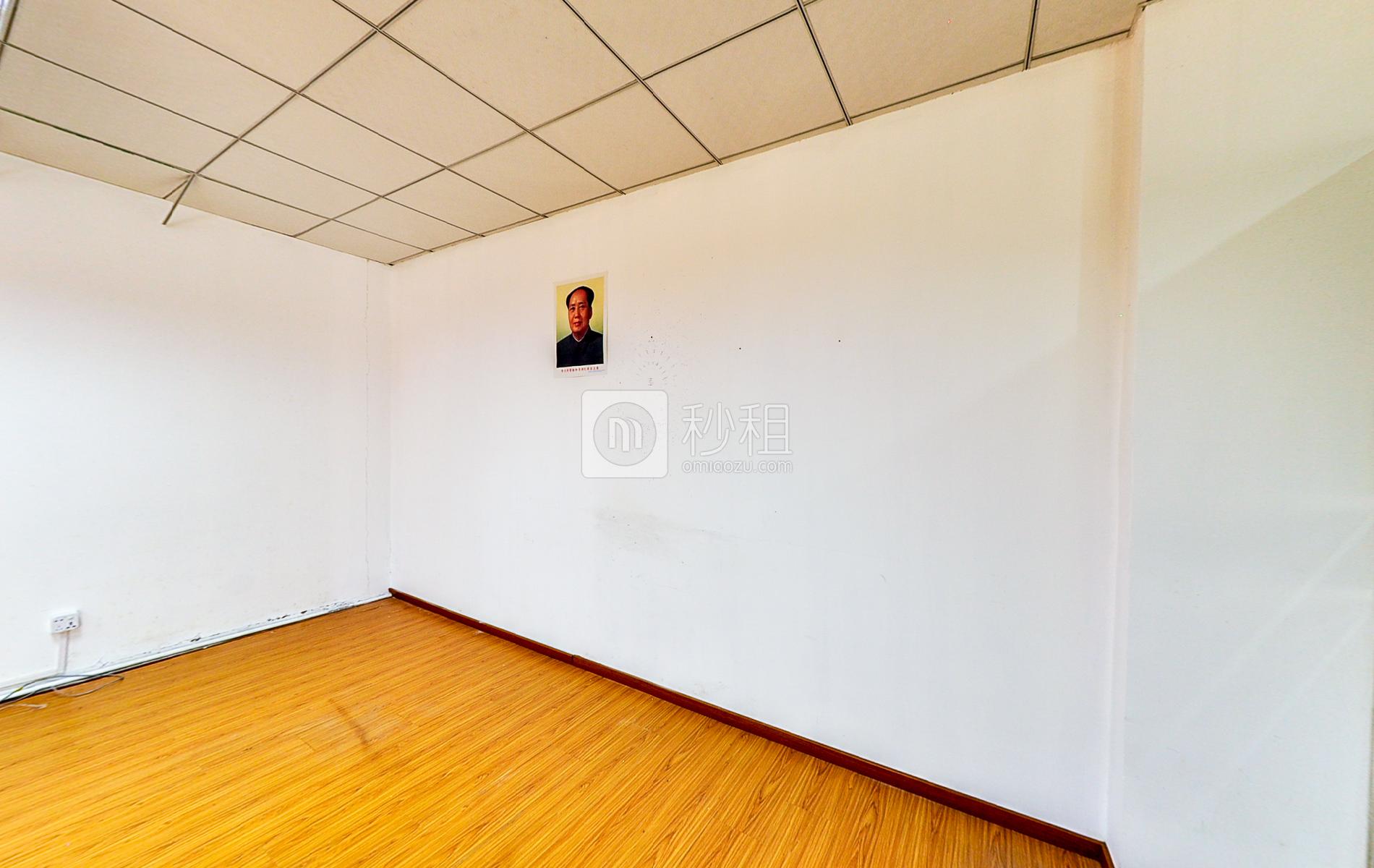 双子星商务中心写字楼出租120平米精装办公室32元/m².月