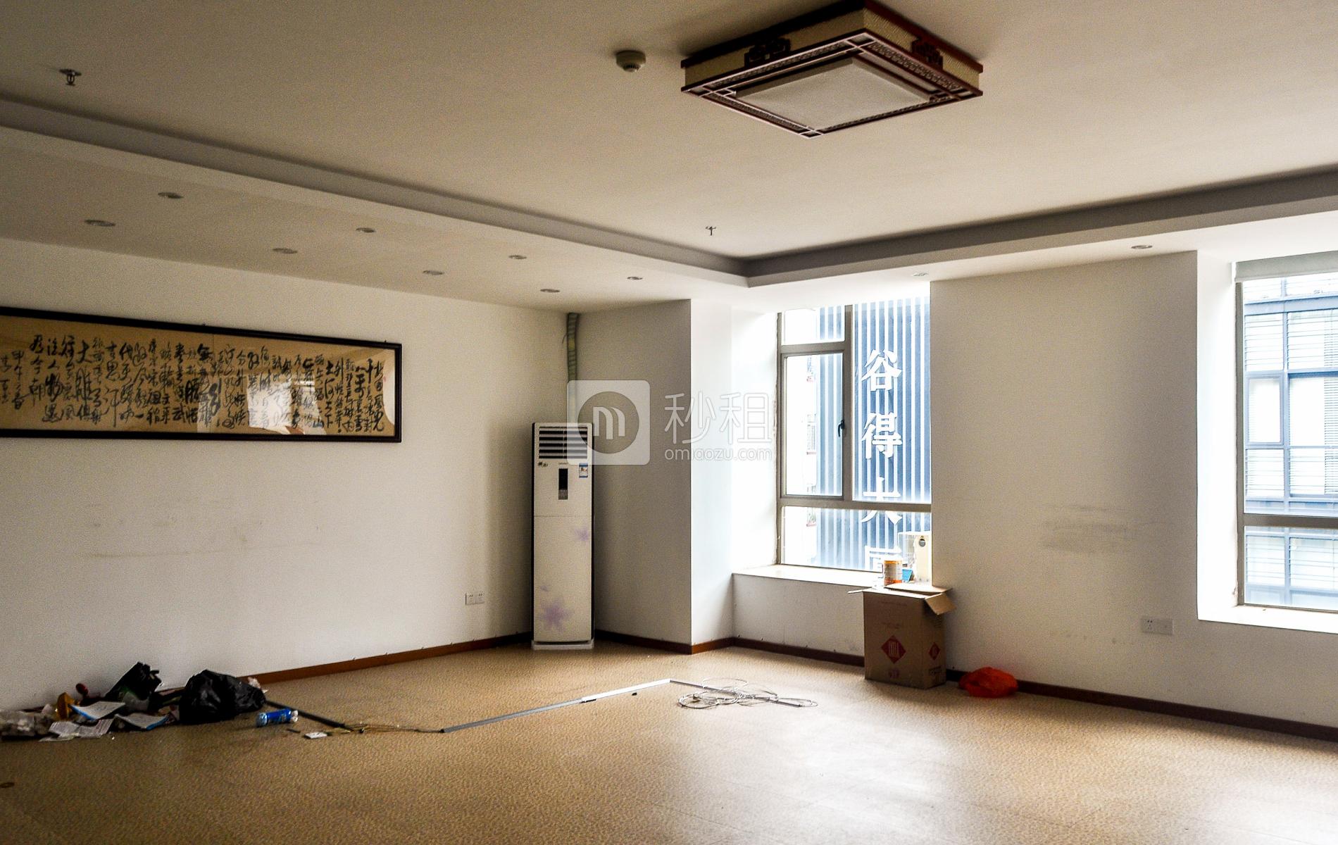 江韵大厦写字楼出租249平米简装办公室70元/m².月