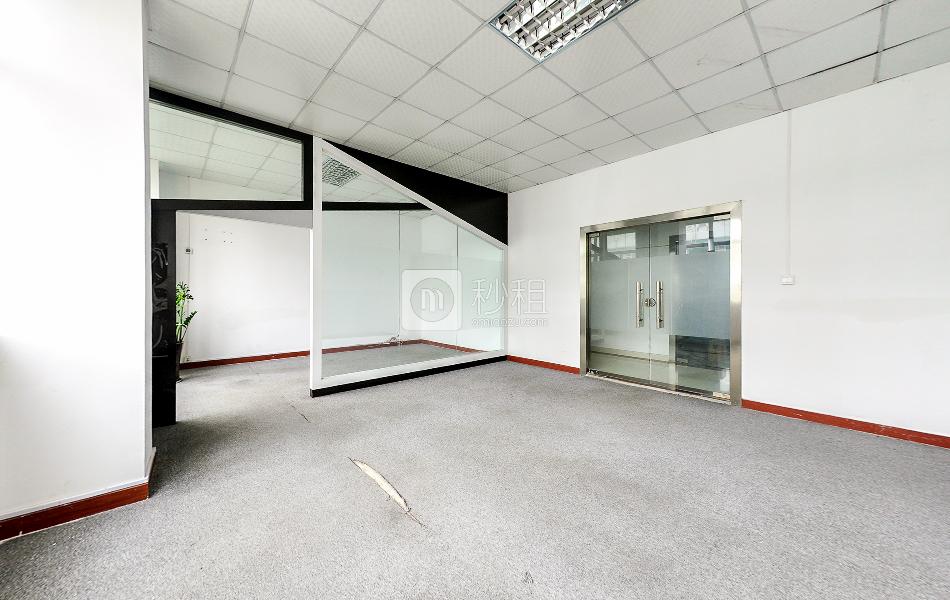 西萬大廈寫字樓出租82平米精裝辦公室45元/m2.月