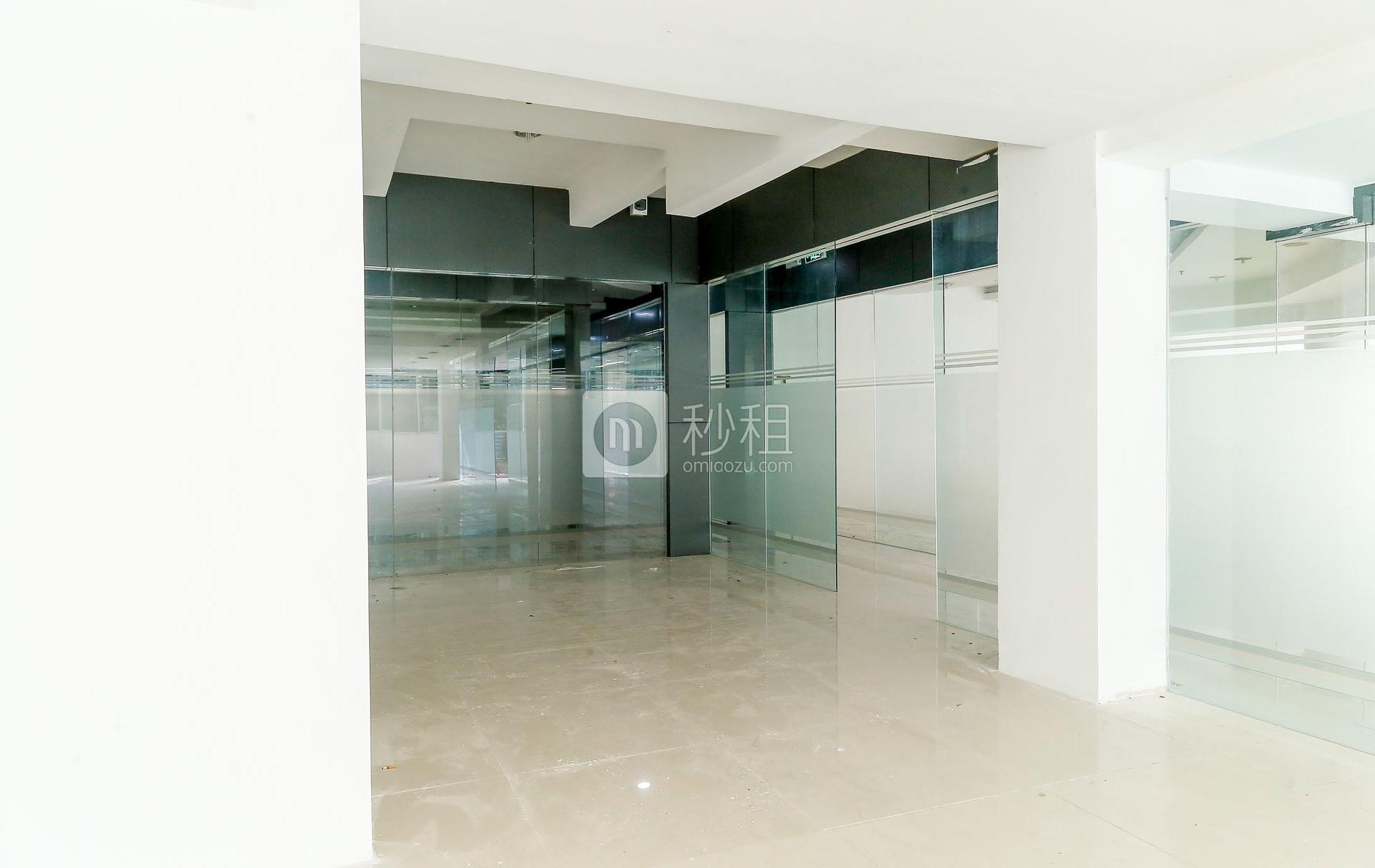 华林达电商产业园			写字楼出租360平米简装办公室35元/m².月