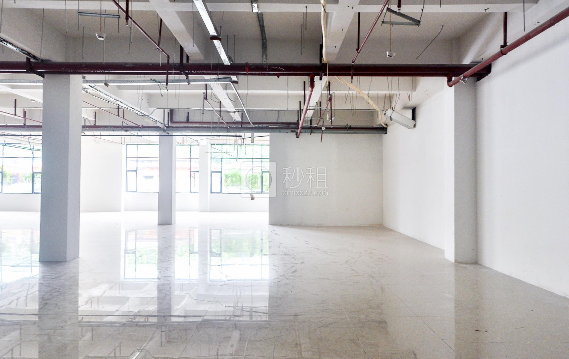 天盈创意园写字楼出租1700平米简装办公室85元/m².月