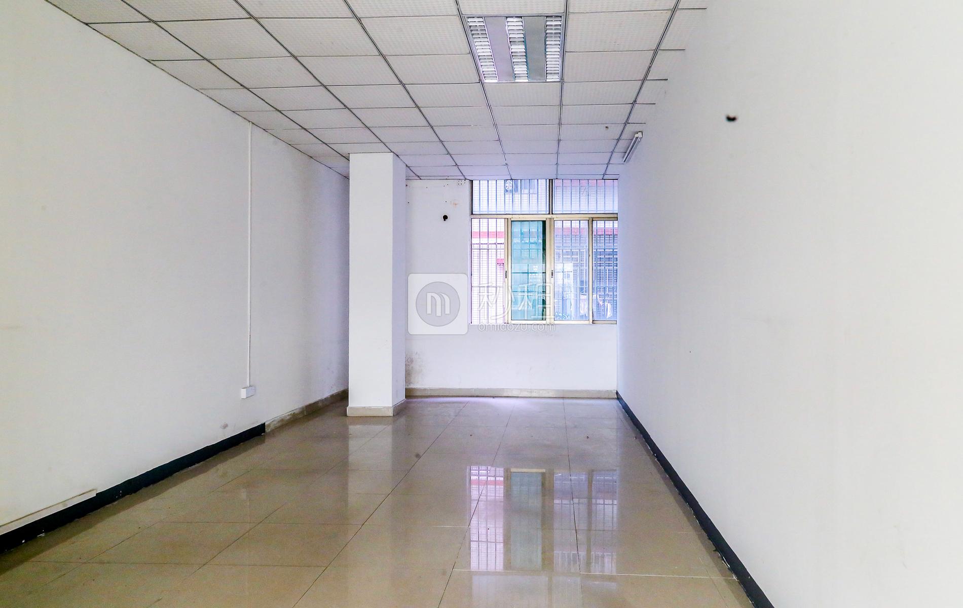 新中泰商务大厦写字楼出租275平米简装办公室55元/m².月