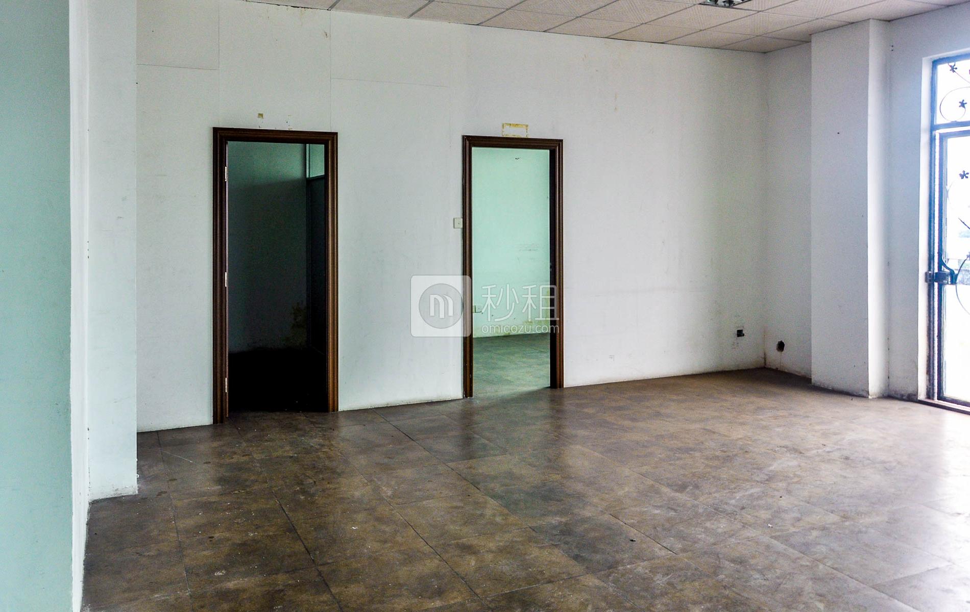 锦秀商务中心写字楼出租83平米简装办公室40元/m².月