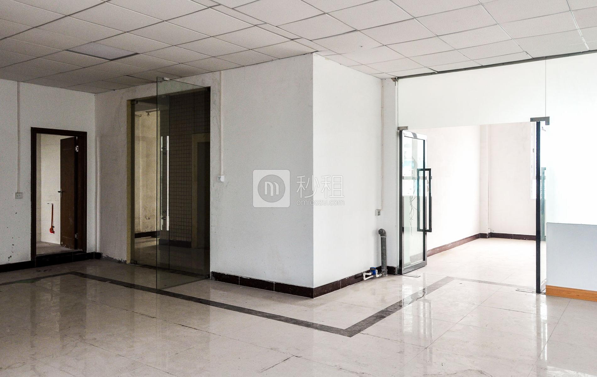 恒达商务中心写字楼出租450平米简装办公室40元/m².月