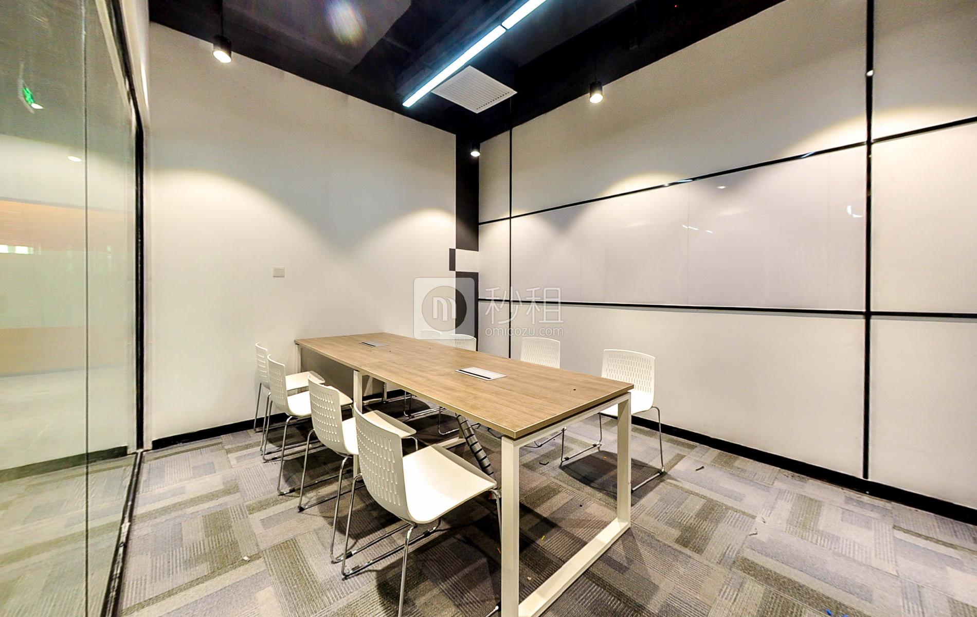 海翔广场-66空间写字楼出租220平米豪装办公室108元/m².月