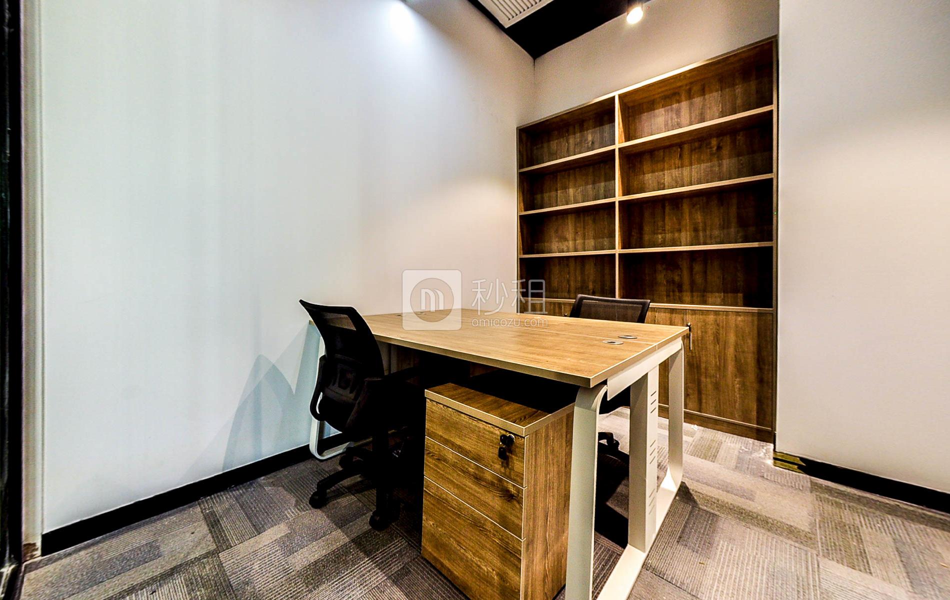 海翔广场-66空间写字楼出租220平米豪装办公室108元/m².月