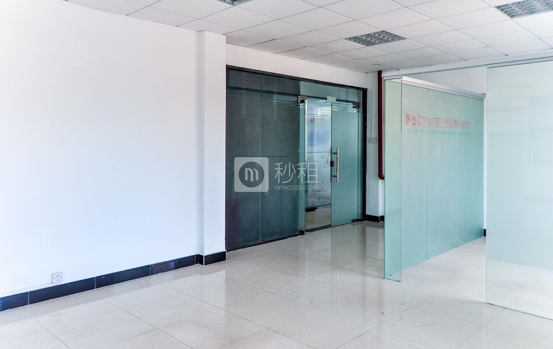冠达商务中心写字楼出租88平米简装办公室70元/m².月