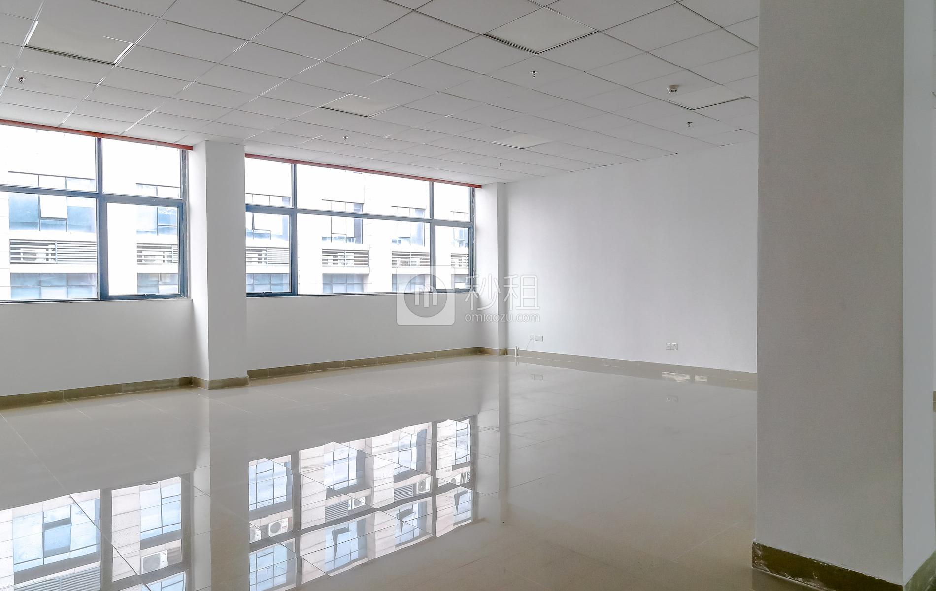 华丰互联网+创意园写字楼出租203平米精装办公室56元/m².月