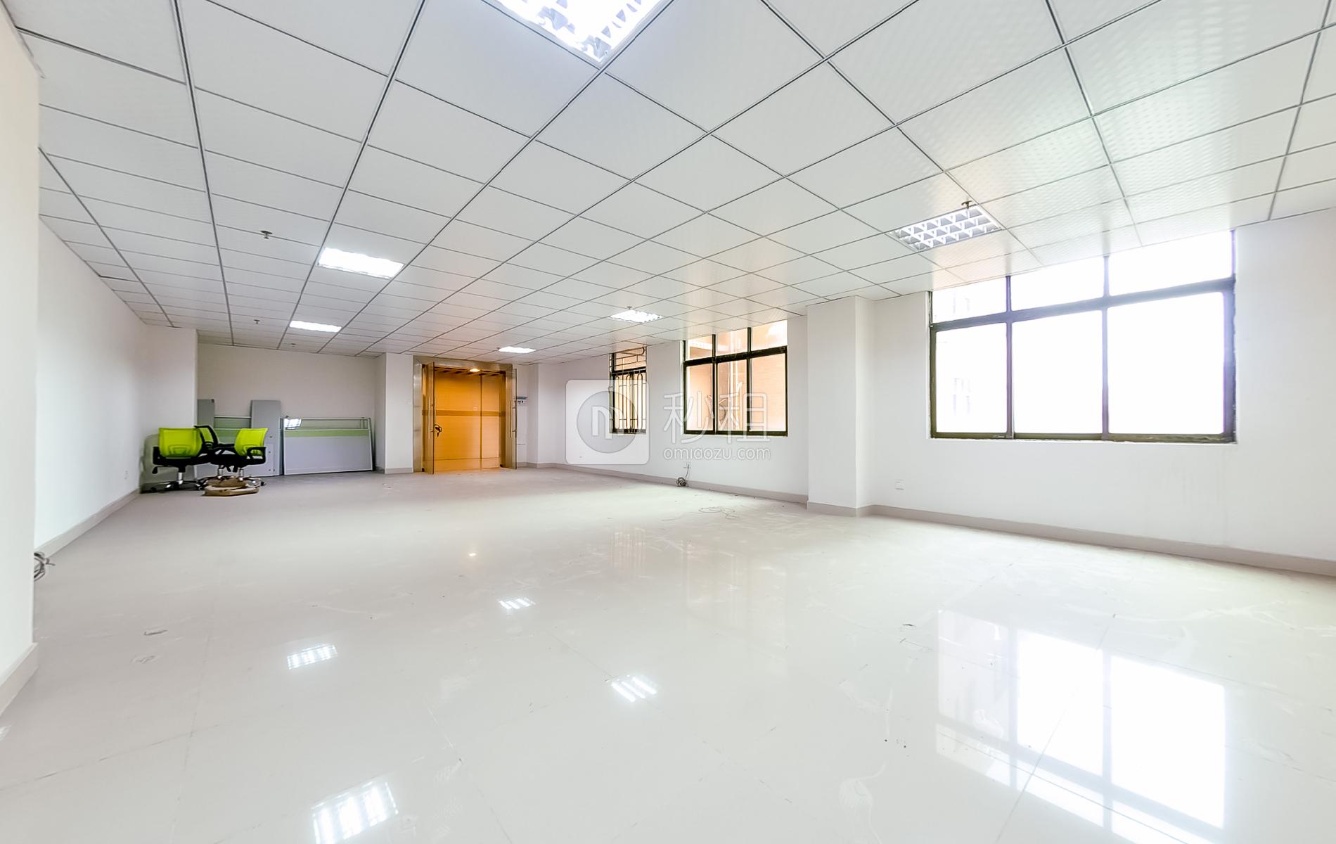 盈昌盛大厦写字楼出租117平米简装办公室33元/m².月