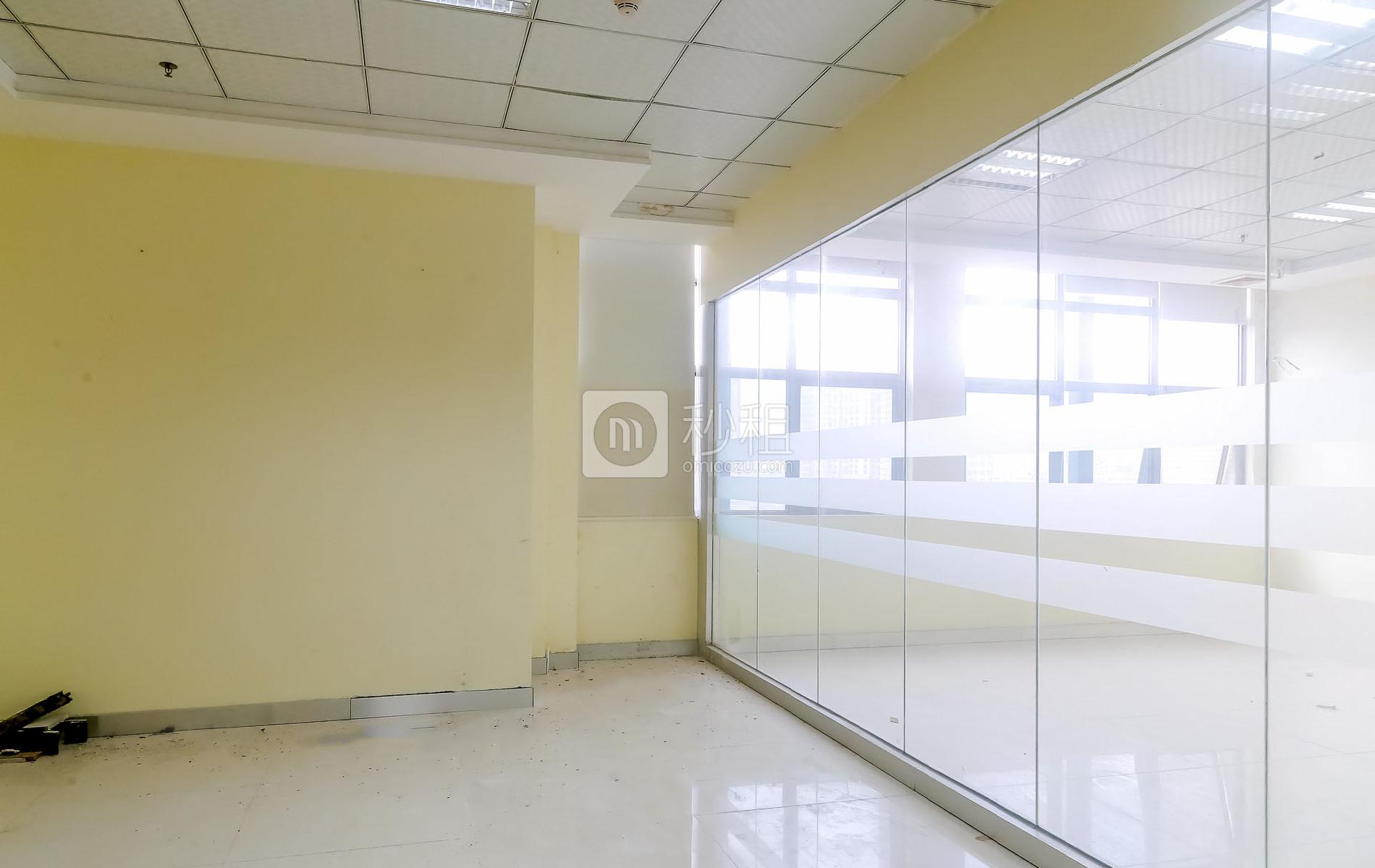 港之龙商务中心写字楼出租137平米精装办公室88元/m².月