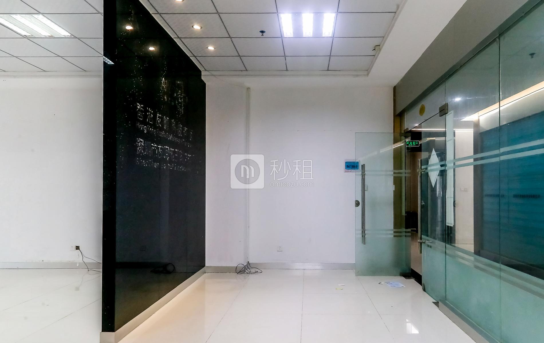 港之龙商务中心写字楼出租162平米精装办公室74元/m².月