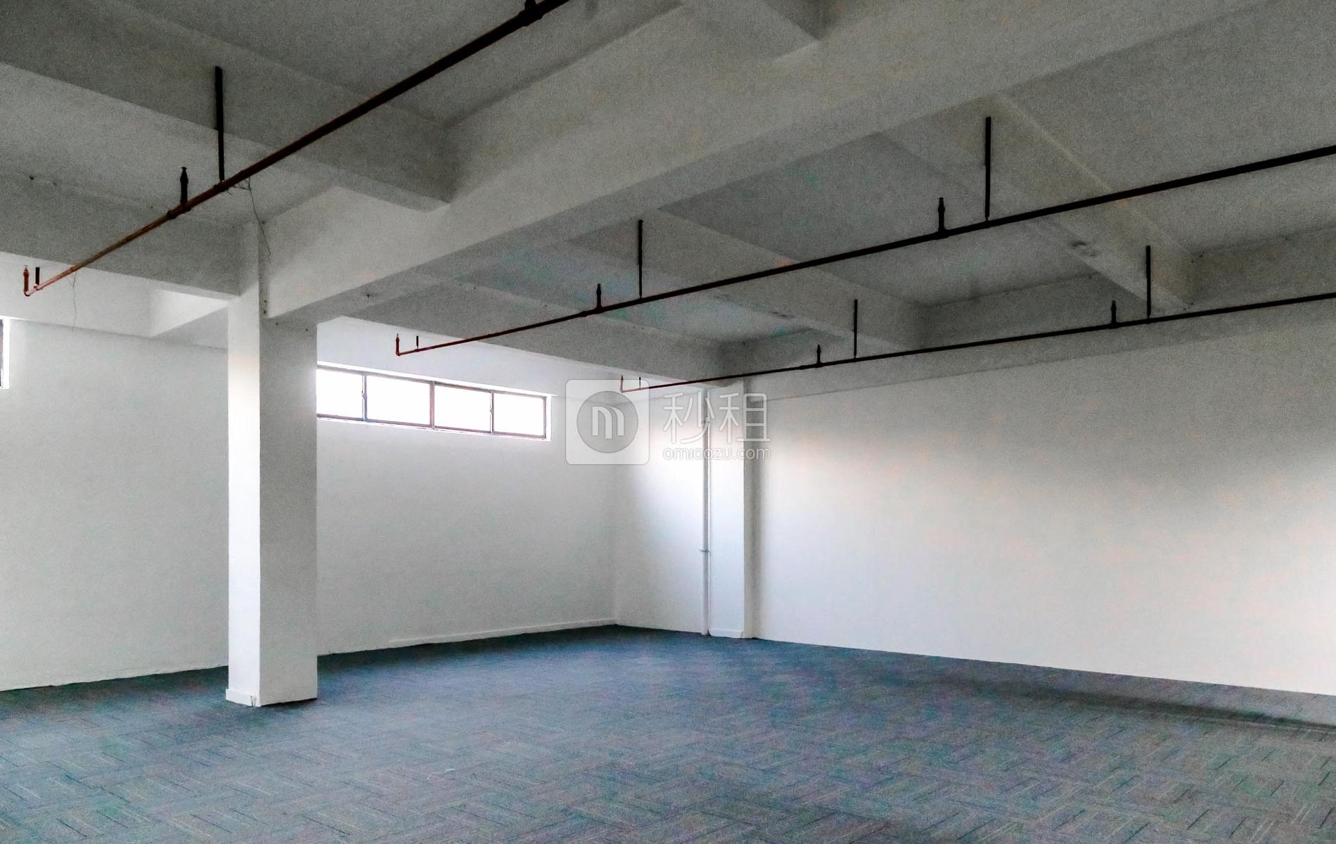 大众创业园写字楼出租227平米简装办公室43元/m².月