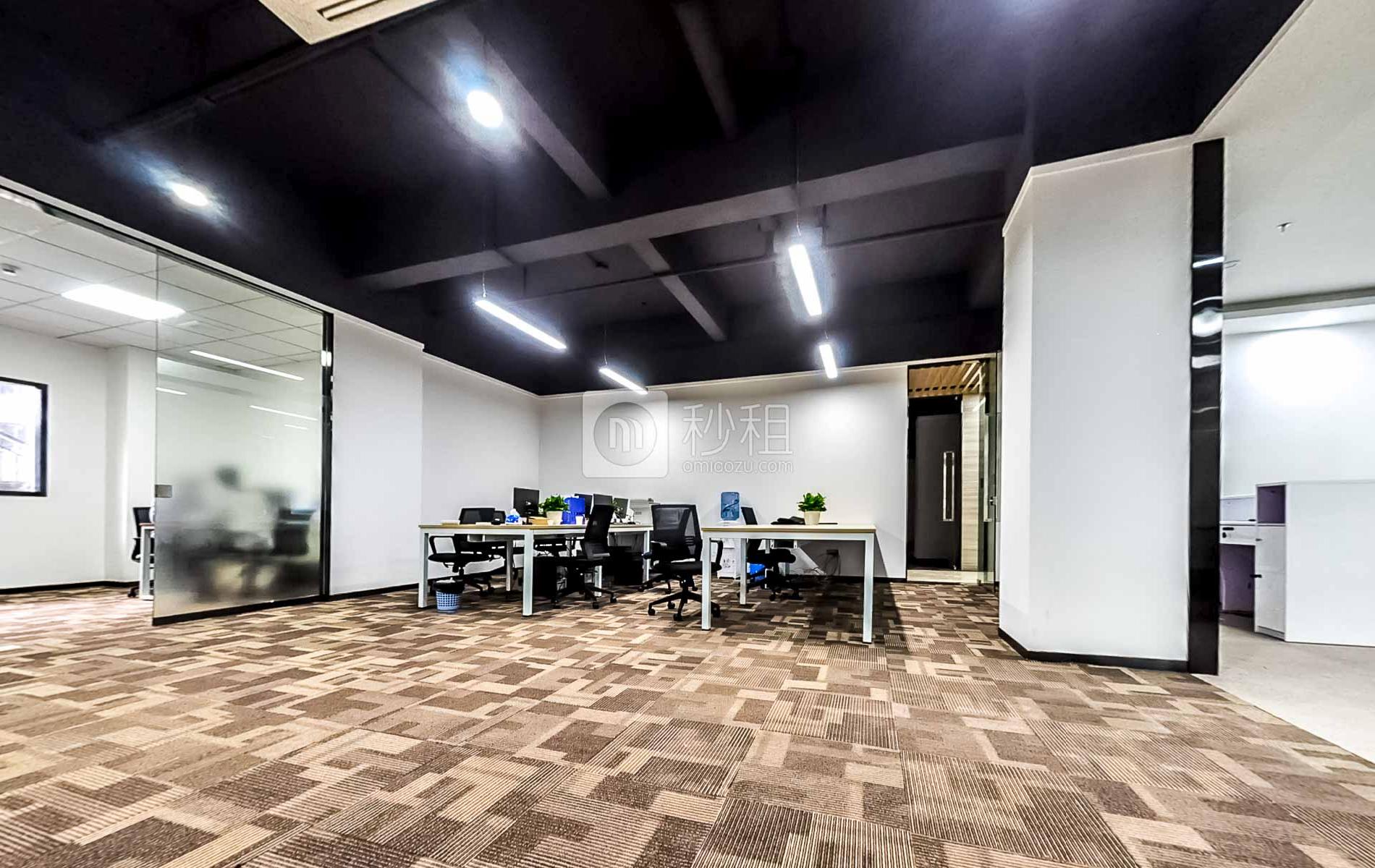 坂田国际中心-优渡空间写字楼出租222平米精装办公室65元/m².月