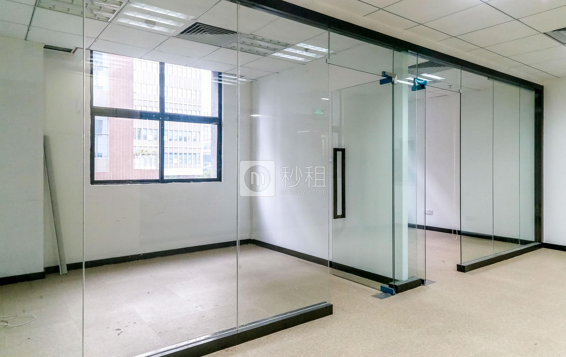 软件产业基地写字楼出租185平米精装办公室135元/m².月