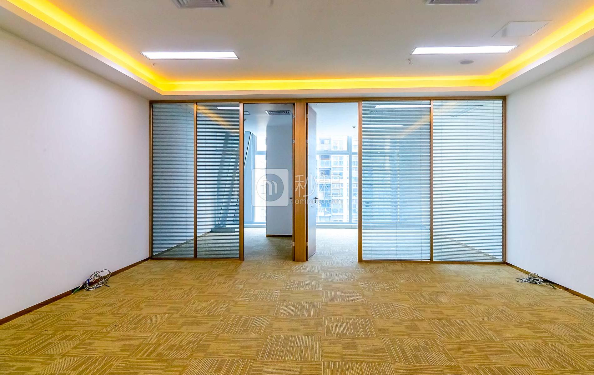 卓越城（二期）写字楼出租198平米精装办公室150元/m².月
