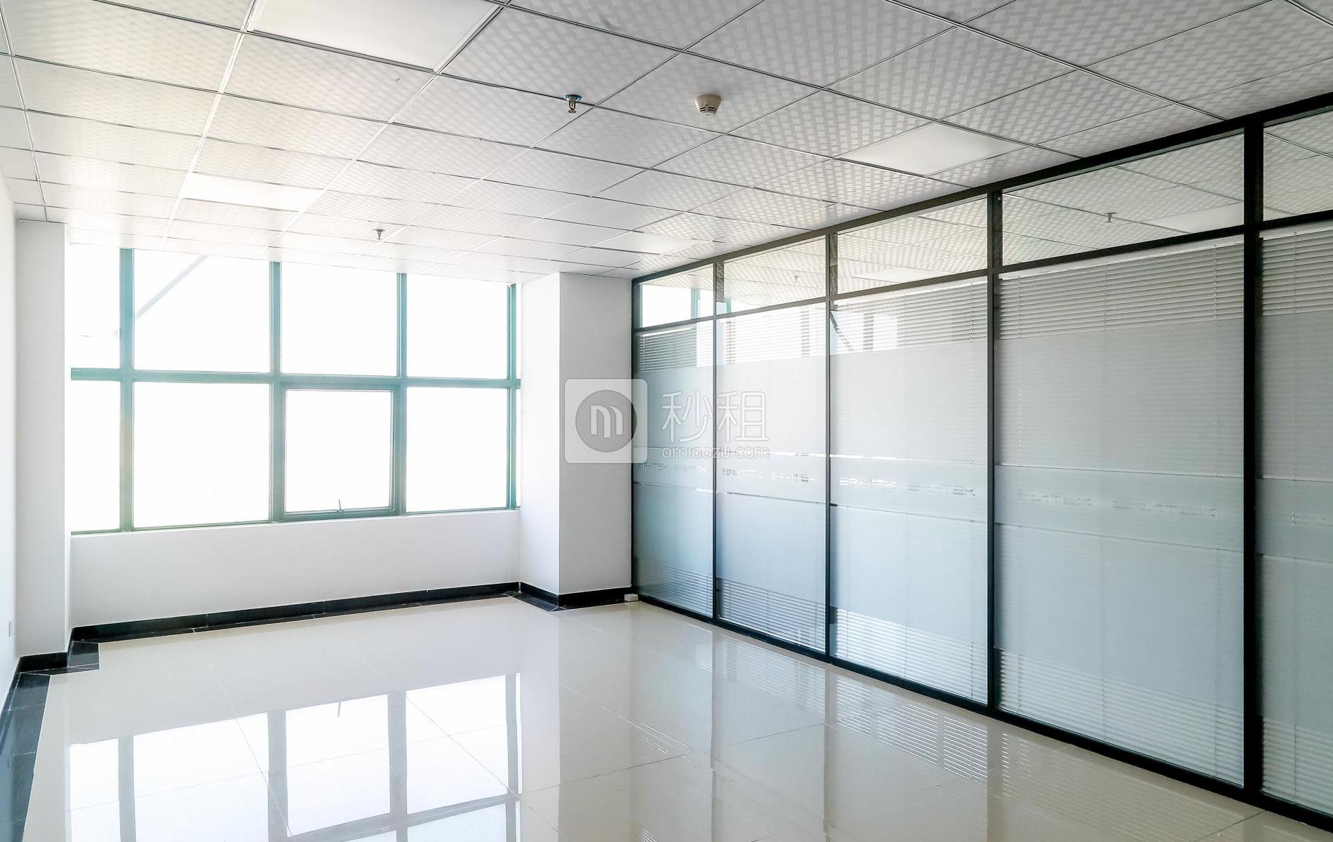金龙华时代科融中心		写字楼出租55平米精装办公室75元/m².月